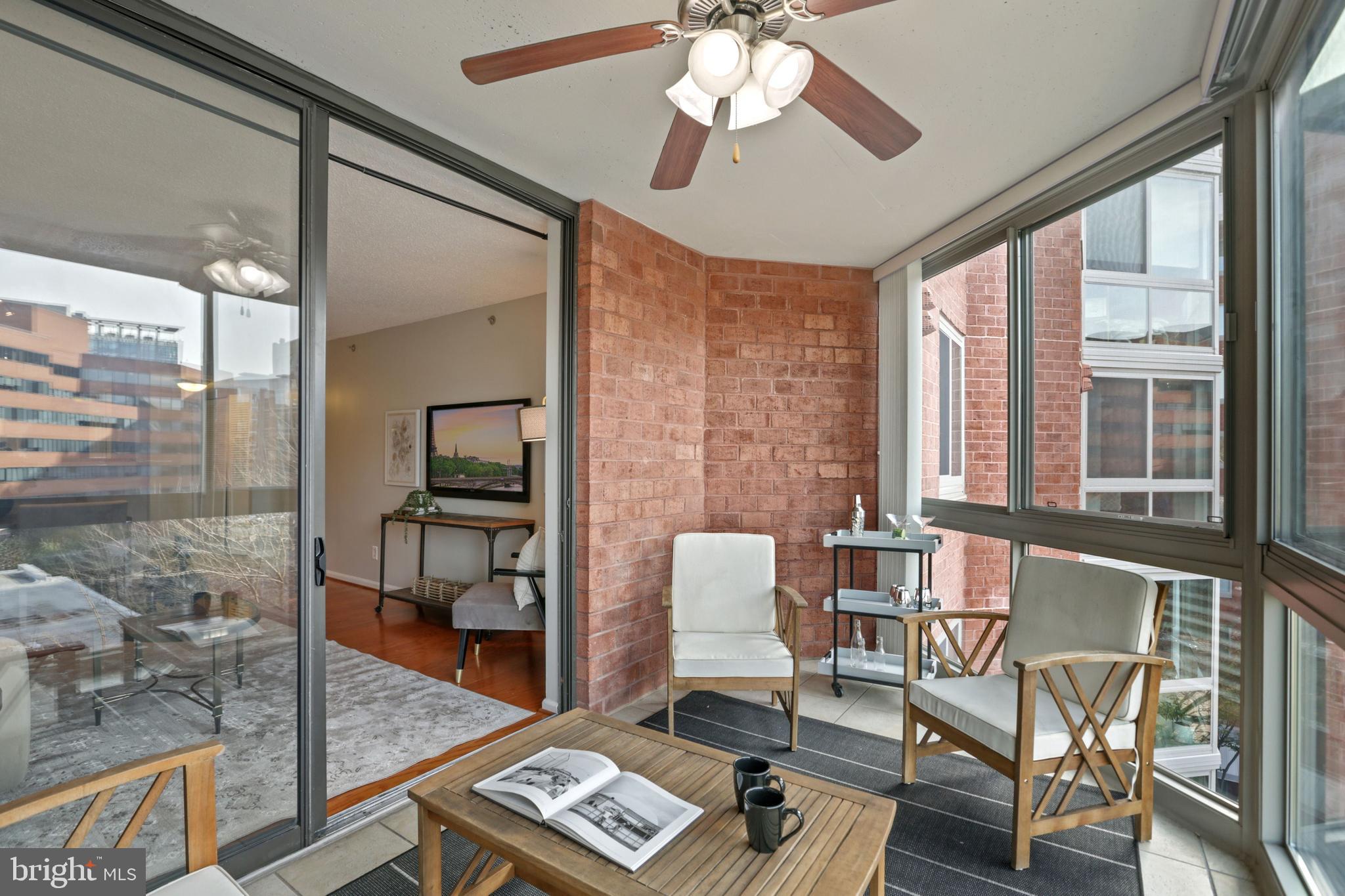 WESTVIEW AT BALLSTON METRO - Residential