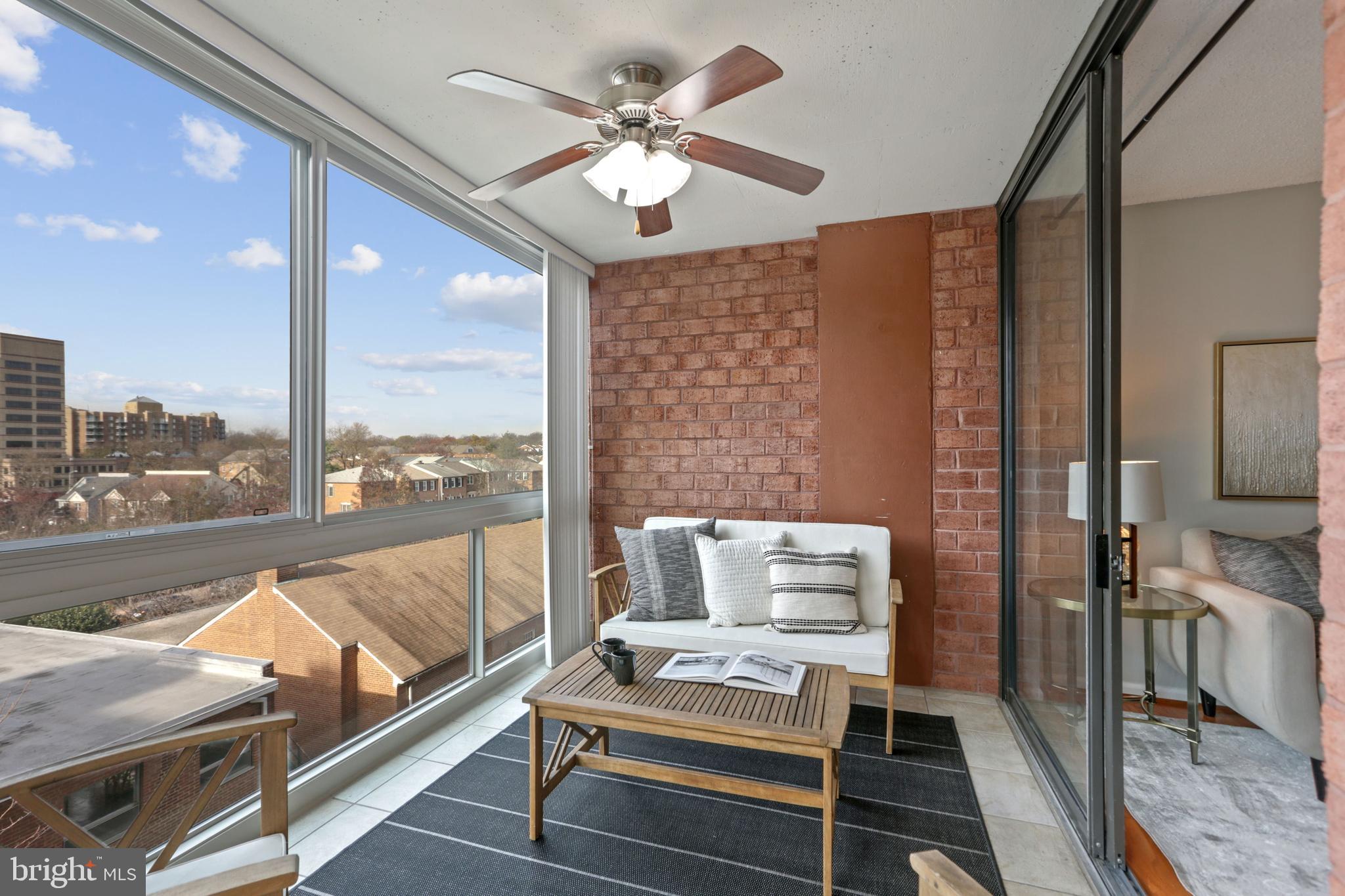 WESTVIEW AT BALLSTON METRO - Residential