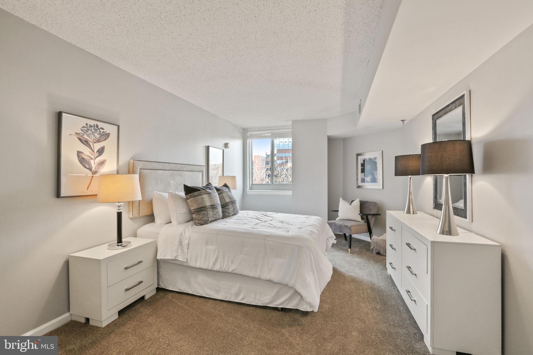 WESTVIEW AT BALLSTON METRO - Residential