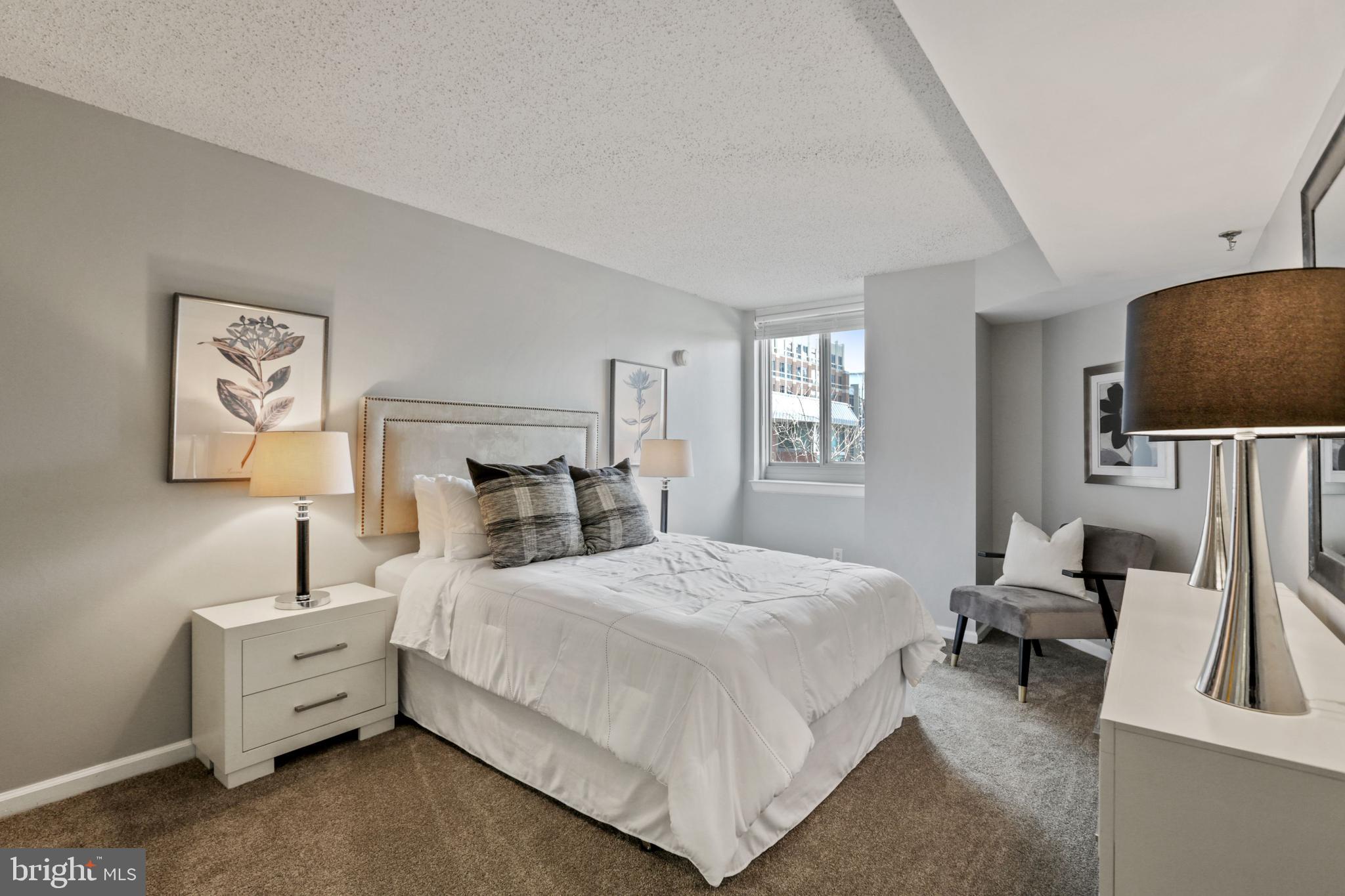 WESTVIEW AT BALLSTON METRO - Residential