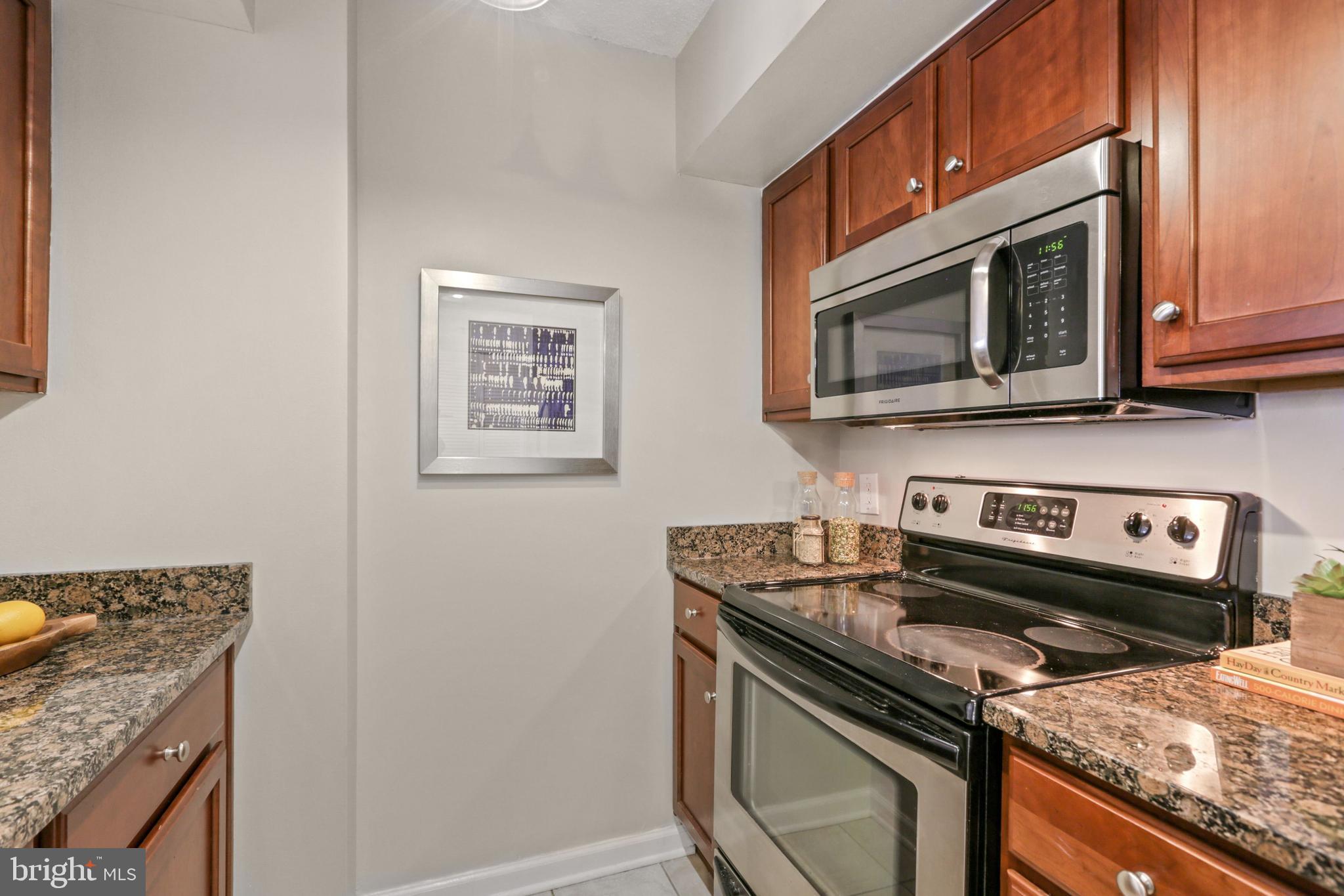 WESTVIEW AT BALLSTON METRO - Residential