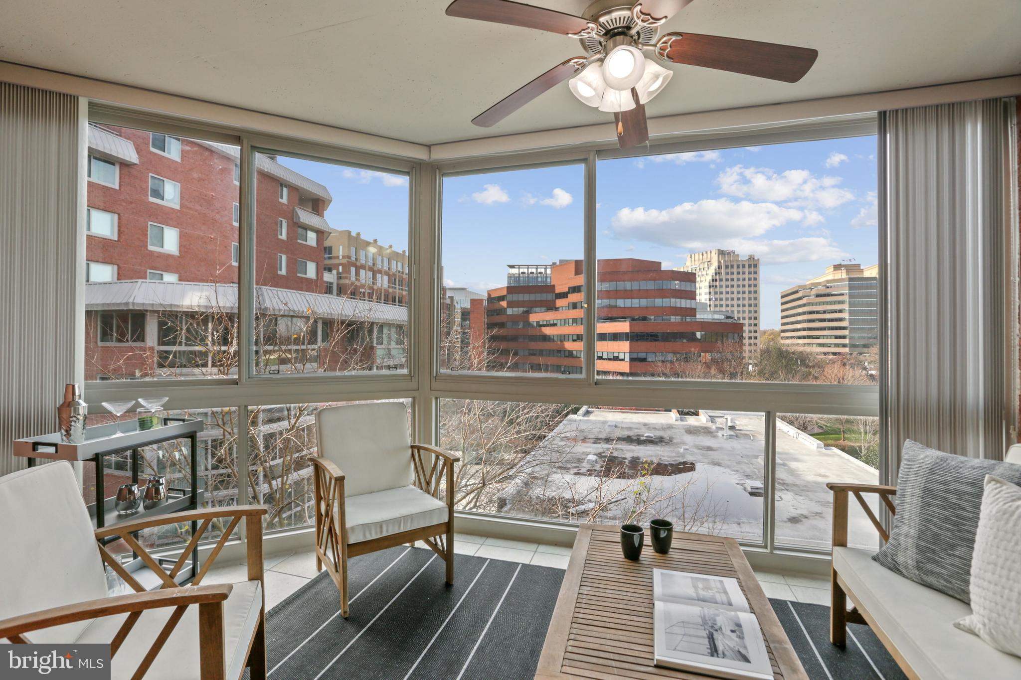 WESTVIEW AT BALLSTON METRO - Residential