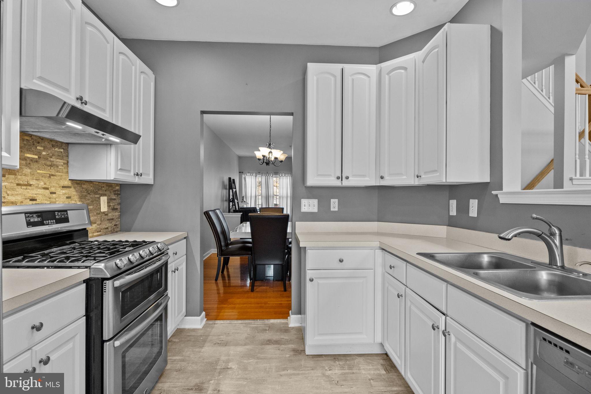 SUMMER HILL - Residential