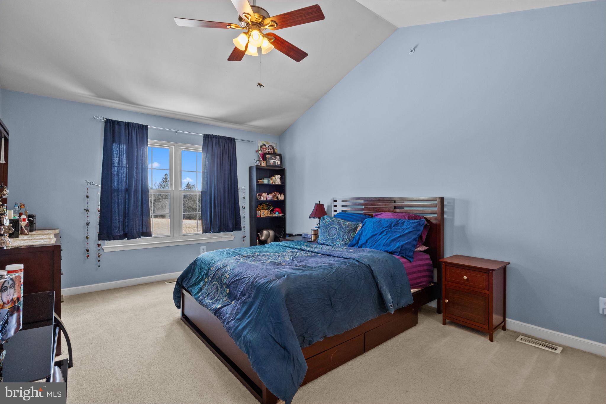 SUMMER HILL - Residential