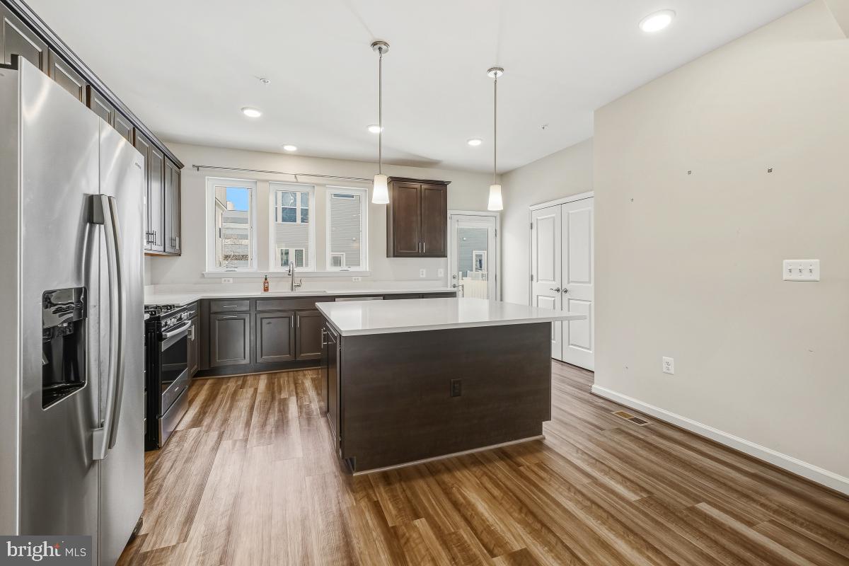 CENTURY ROW - Residential