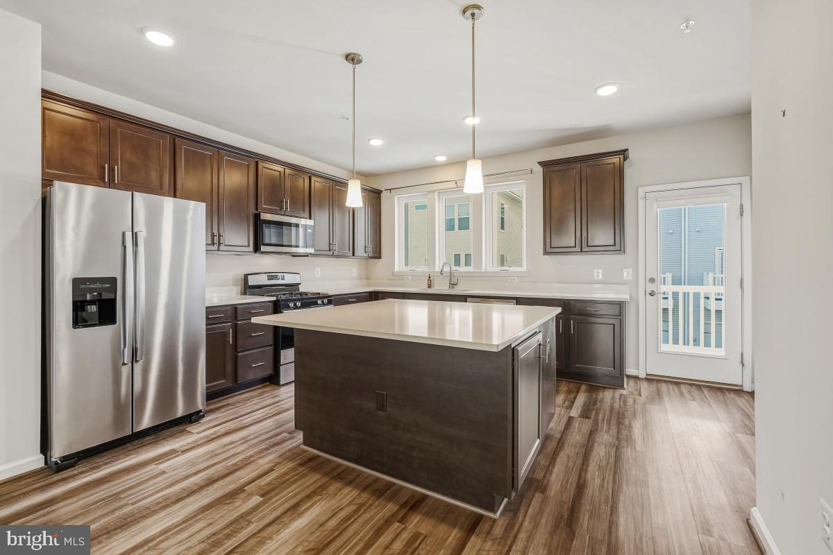 CENTURY ROW - Residential