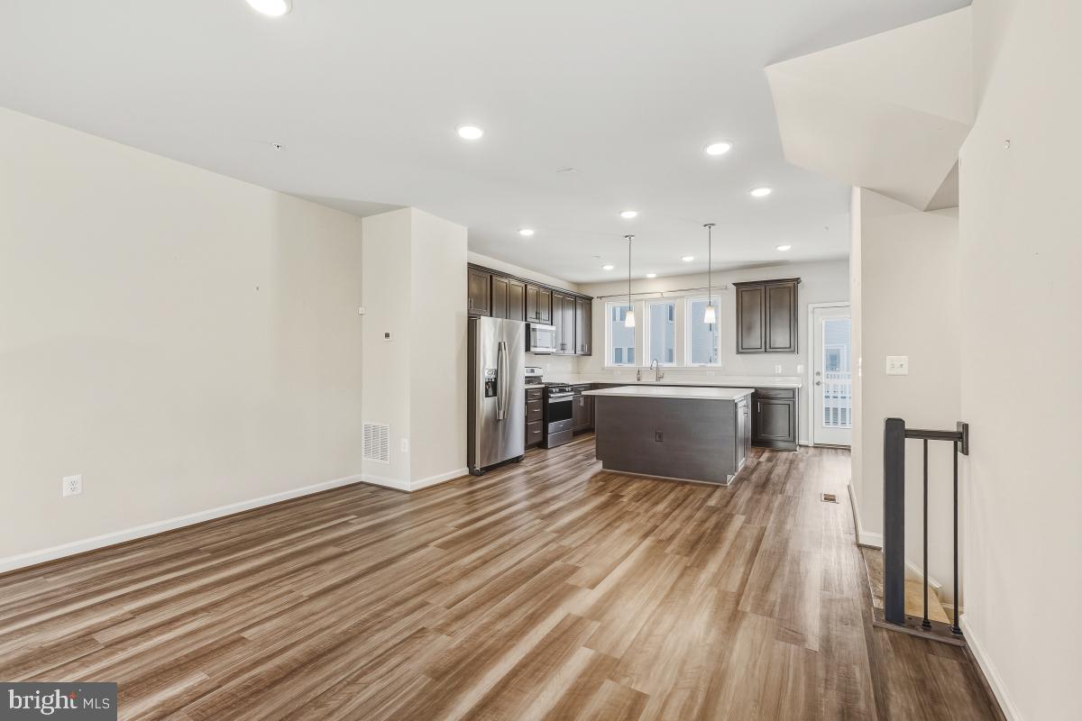 CENTURY ROW - Residential