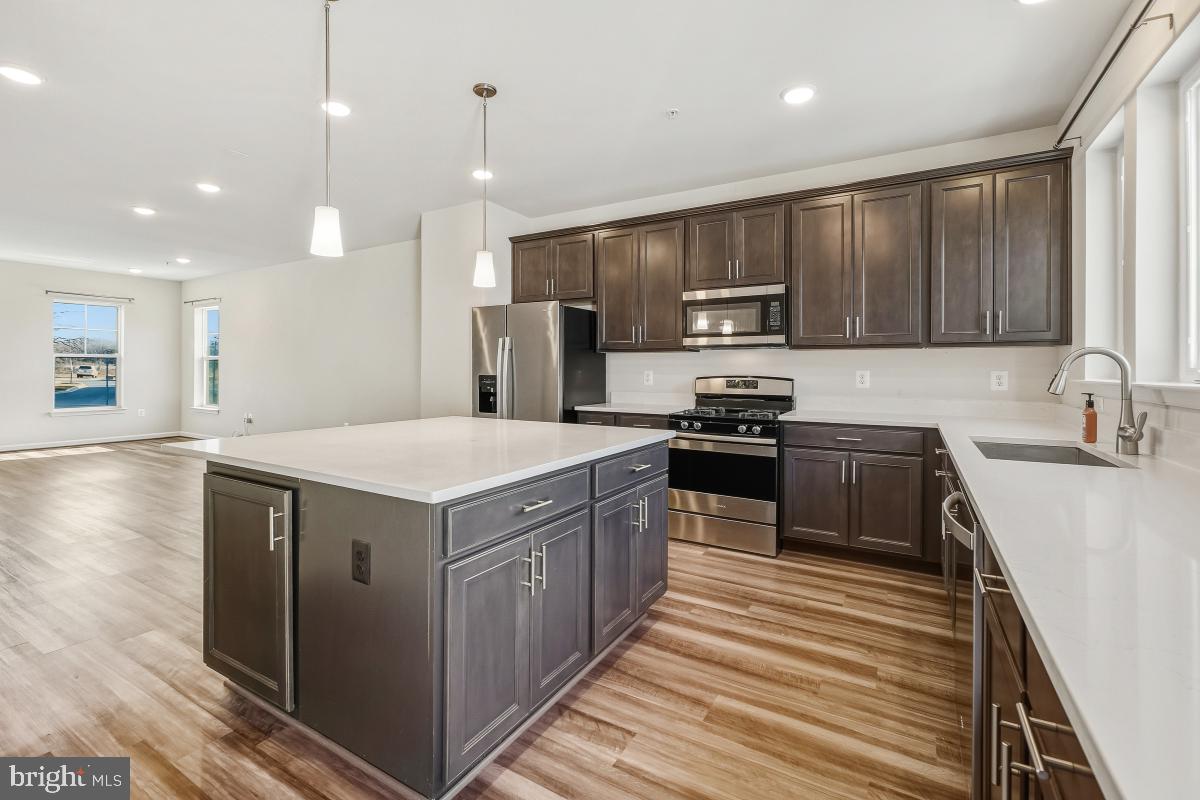 CENTURY ROW - Residential