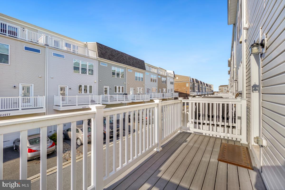 CENTURY ROW - Residential