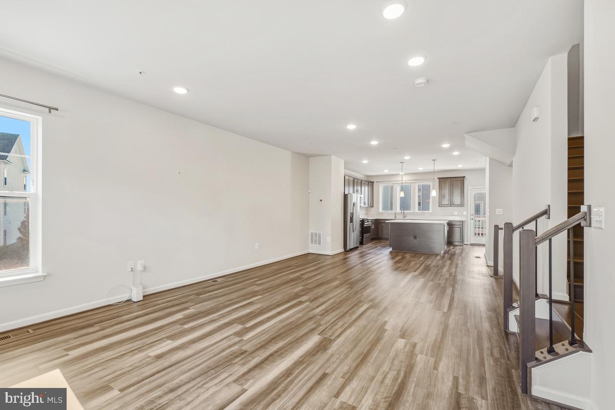 CENTURY ROW - Residential