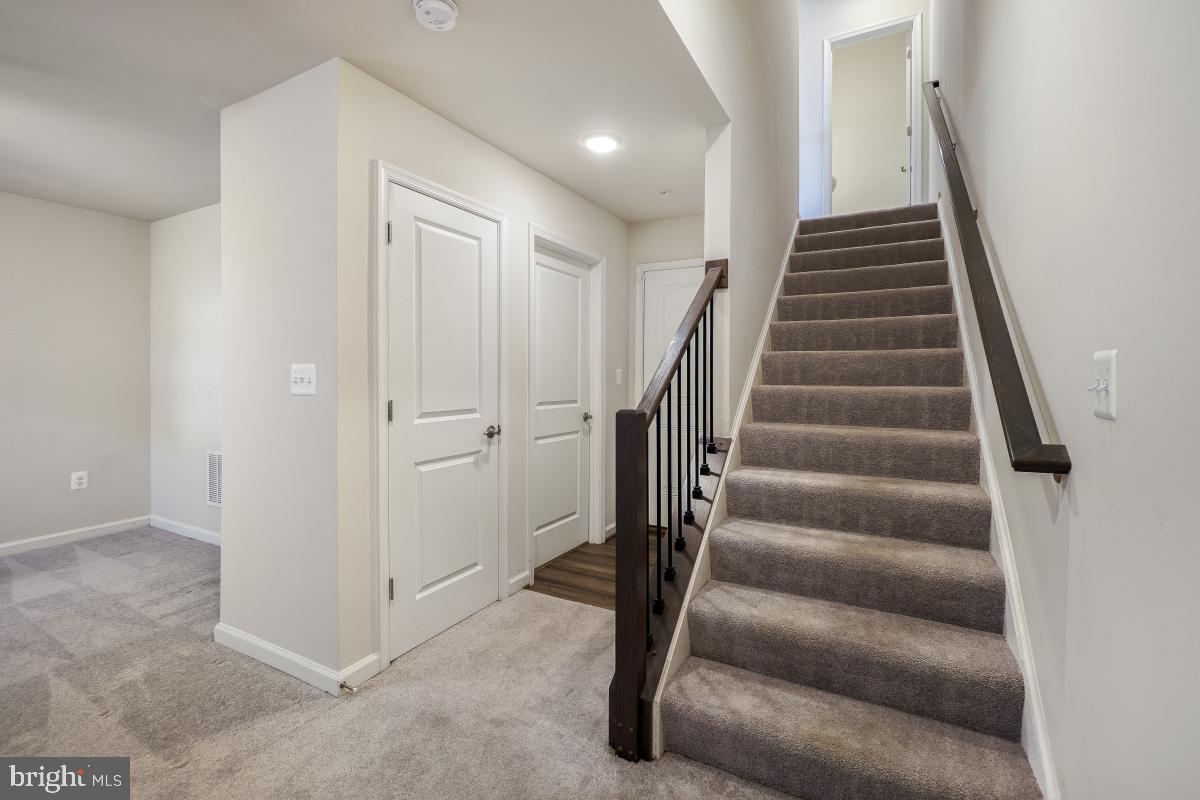 CENTURY ROW - Residential