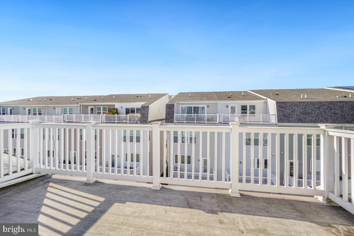 CENTURY ROW - Residential