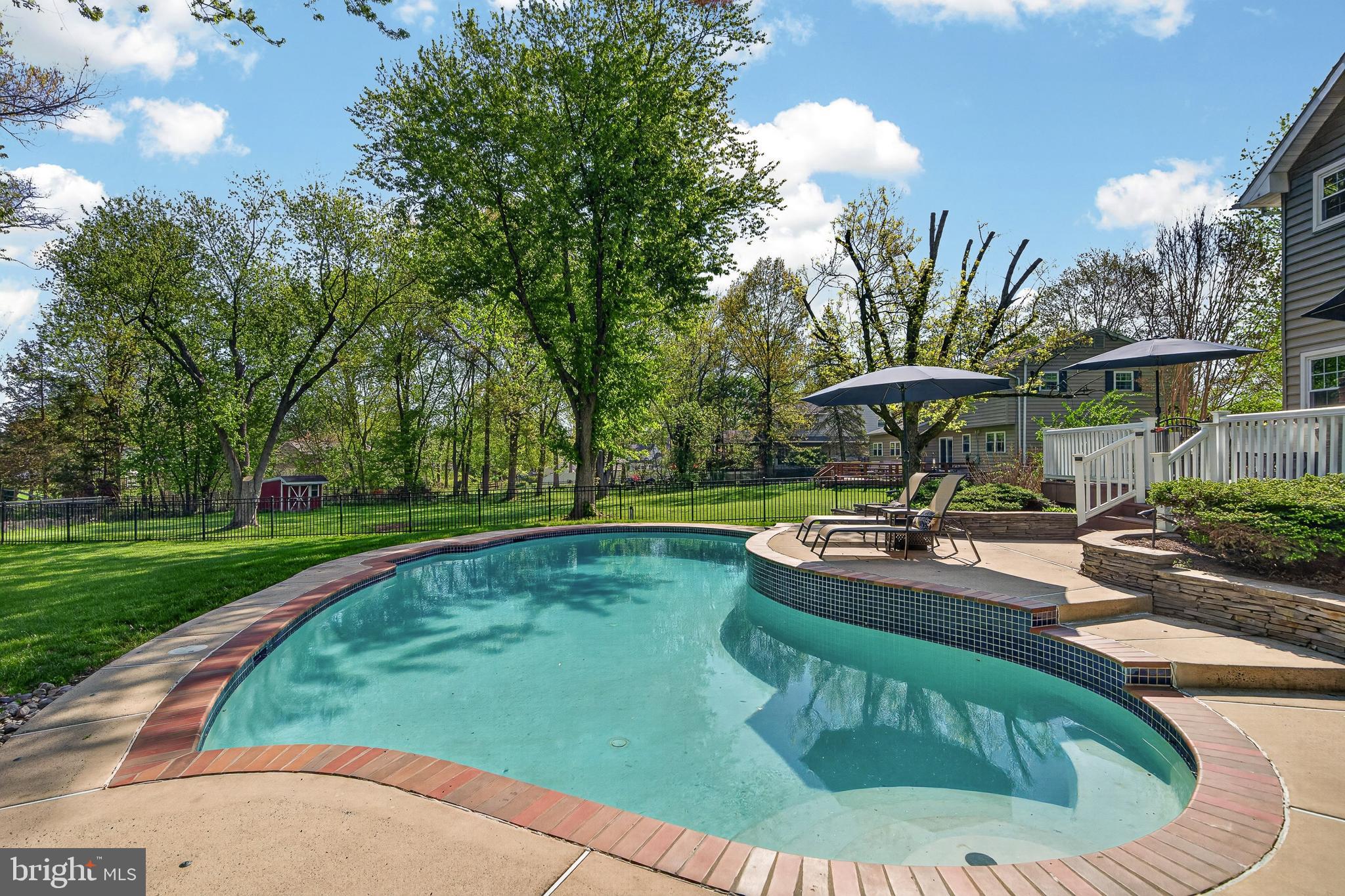 NORRITON WOODS - Residential