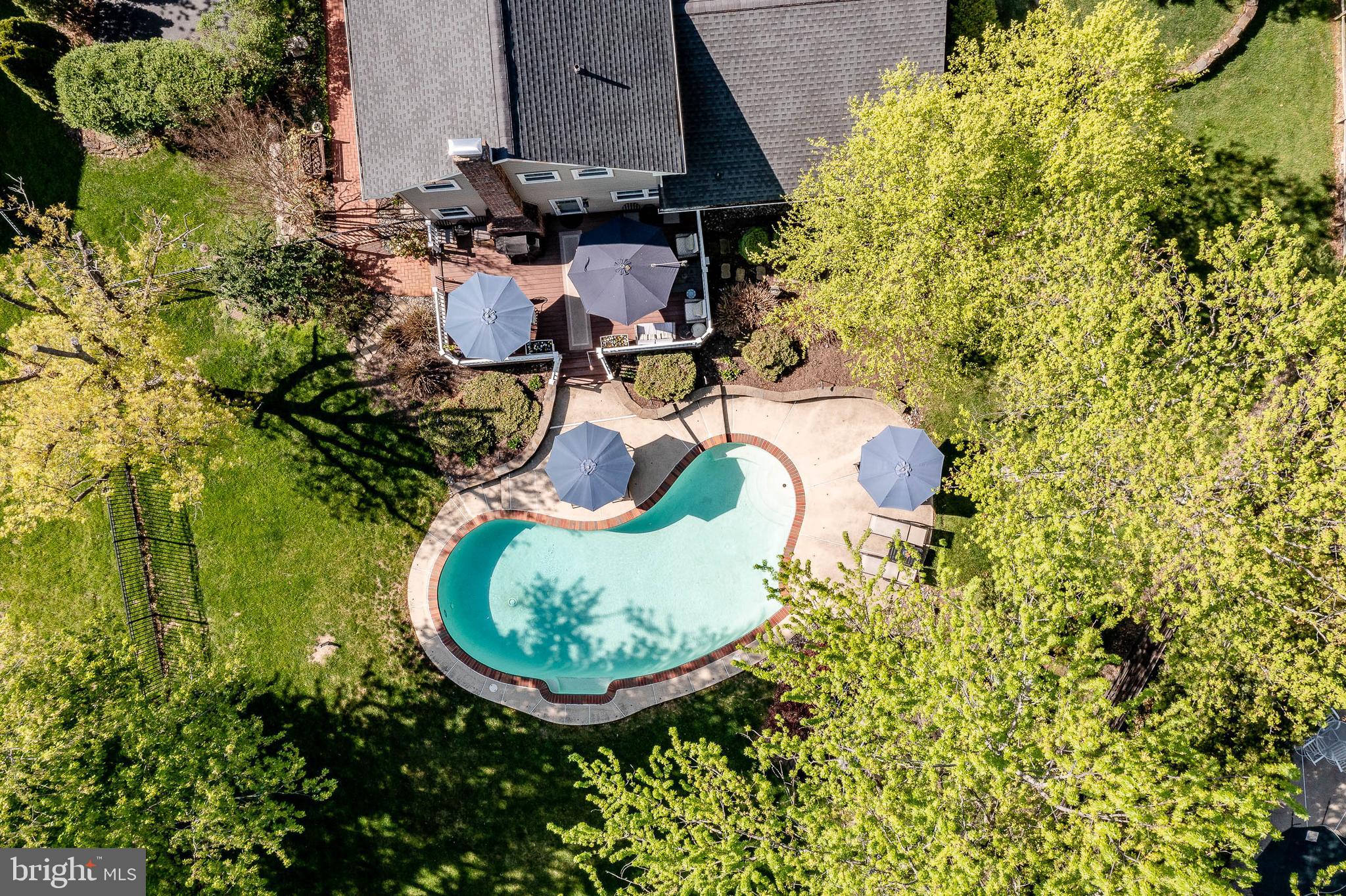 NORRITON WOODS - Residential