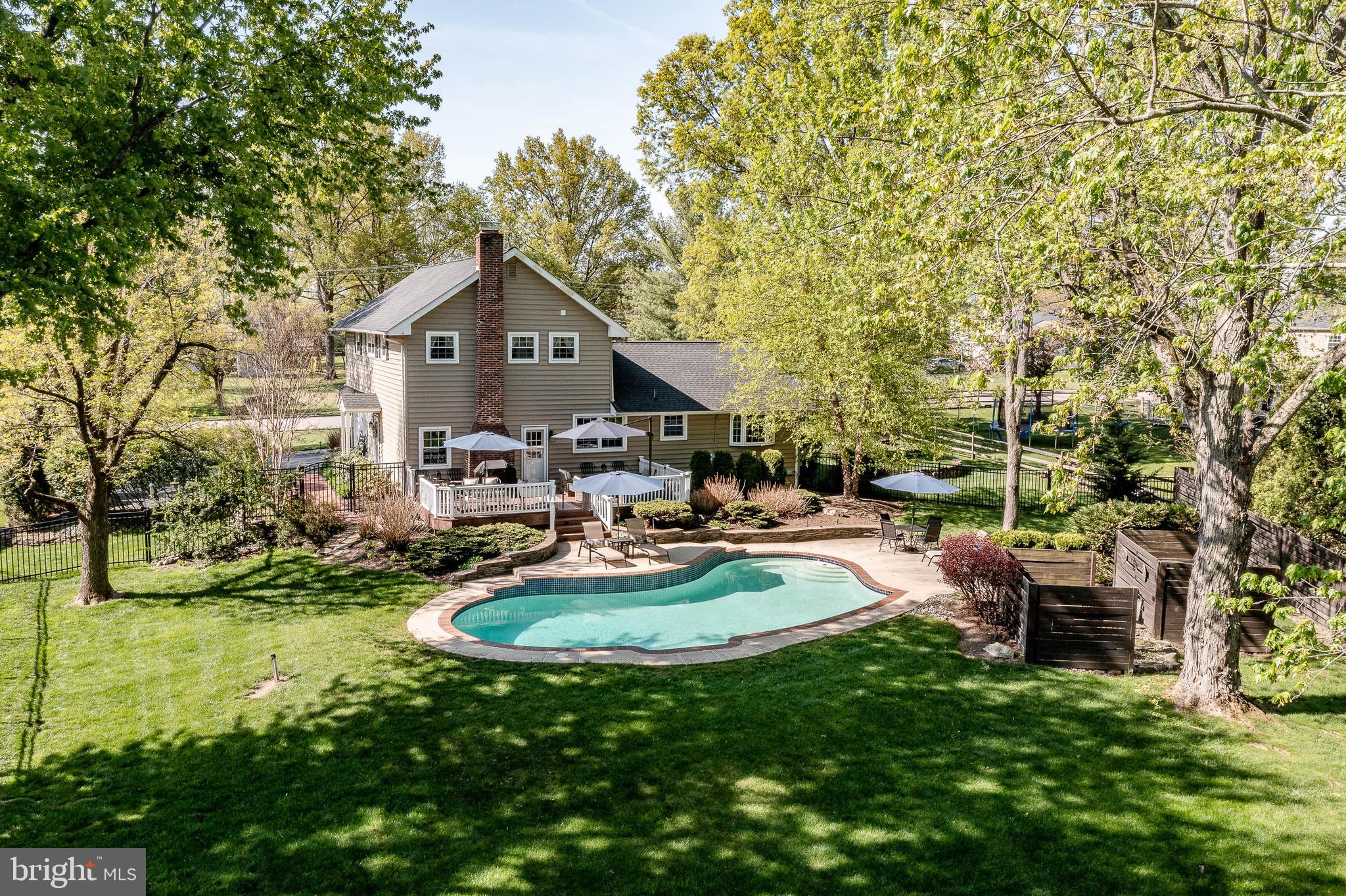 NORRITON WOODS - Residential