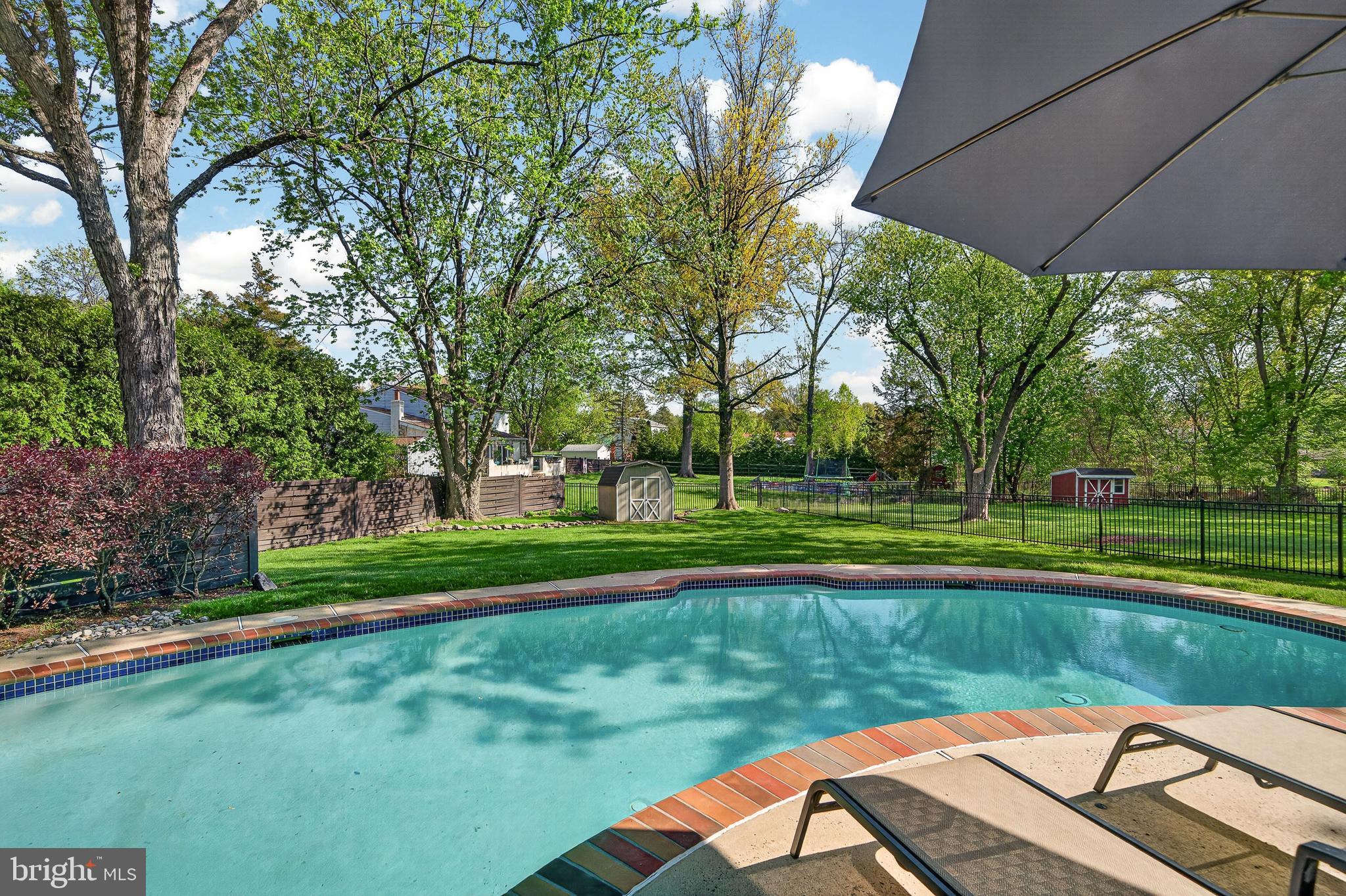 NORRITON WOODS - Residential