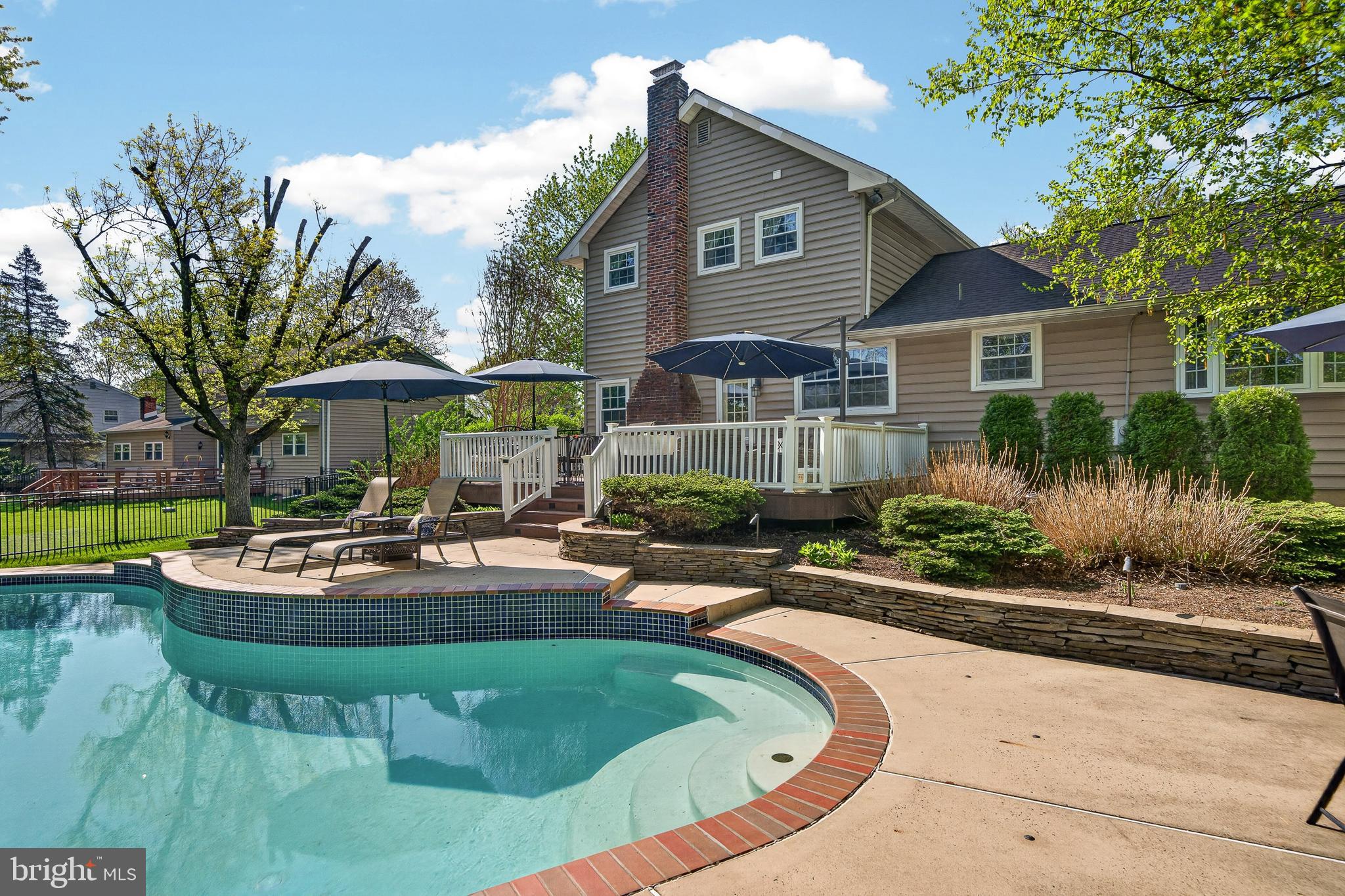 NORRITON WOODS - Residential