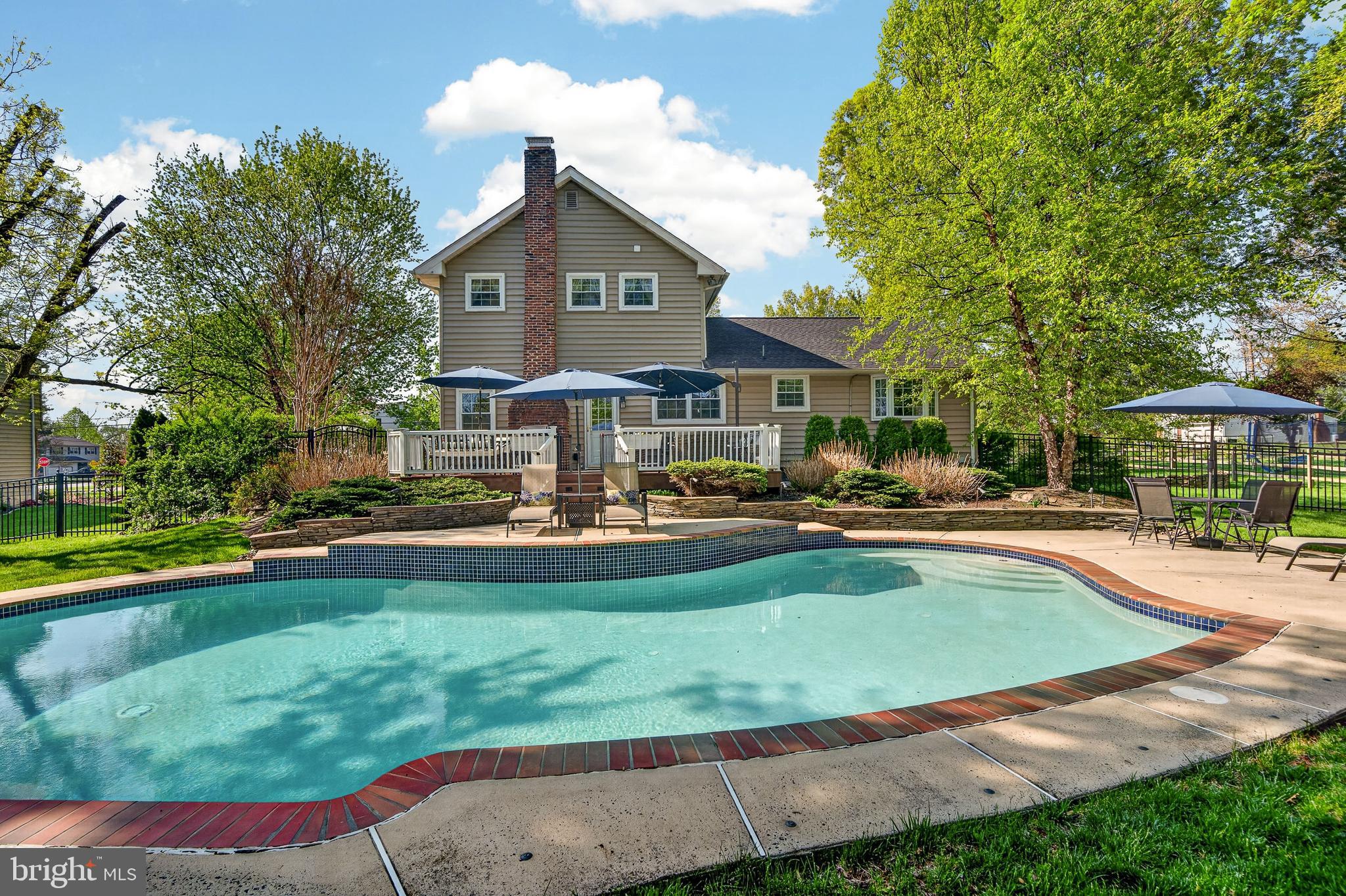 NORRITON WOODS - Residential