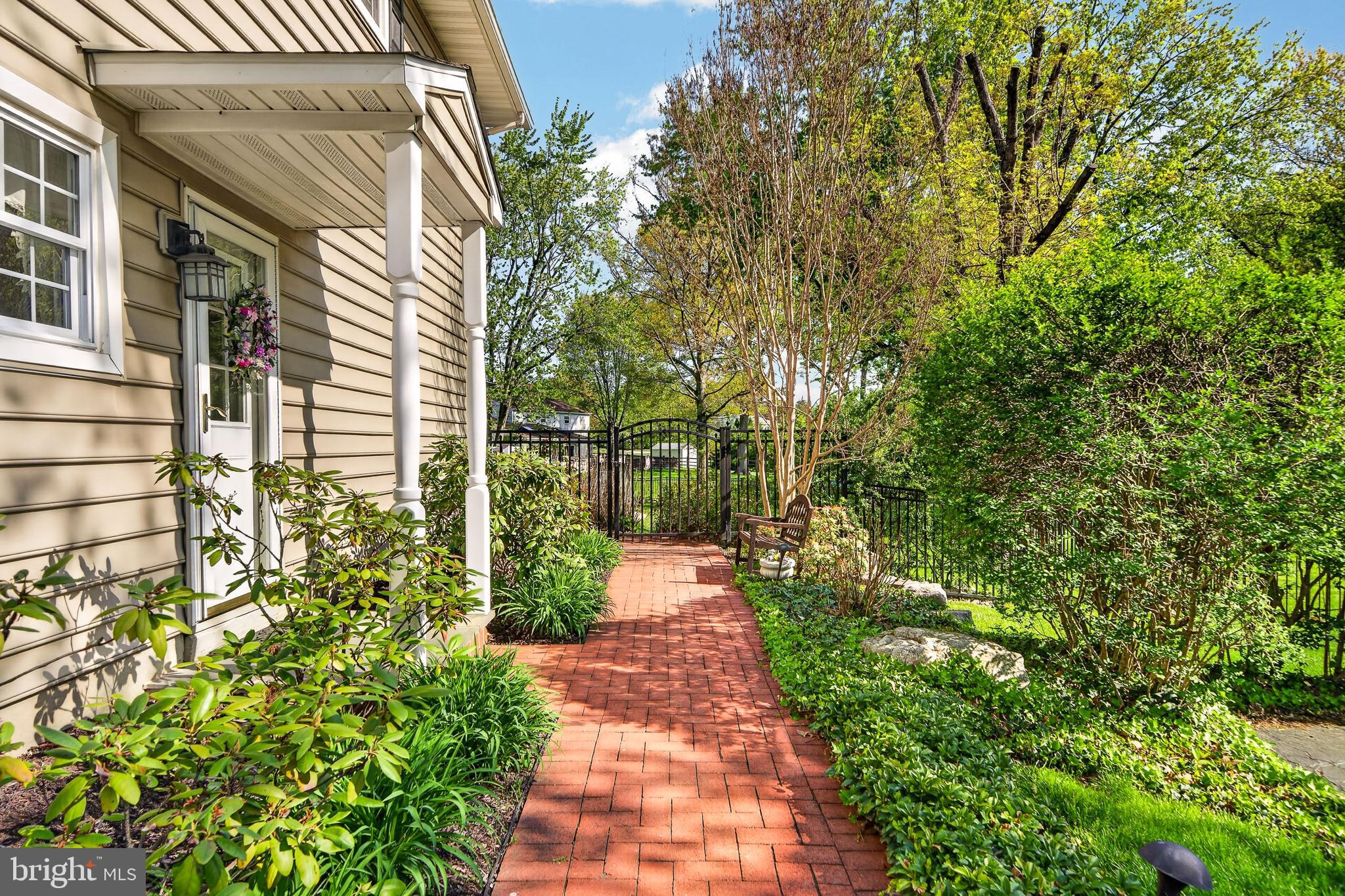 NORRITON WOODS - Residential