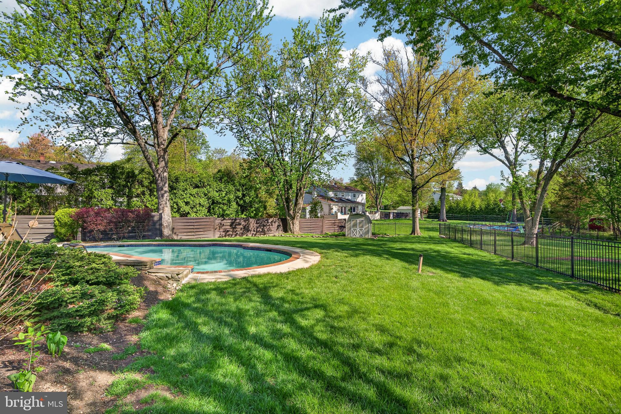NORRITON WOODS - Residential