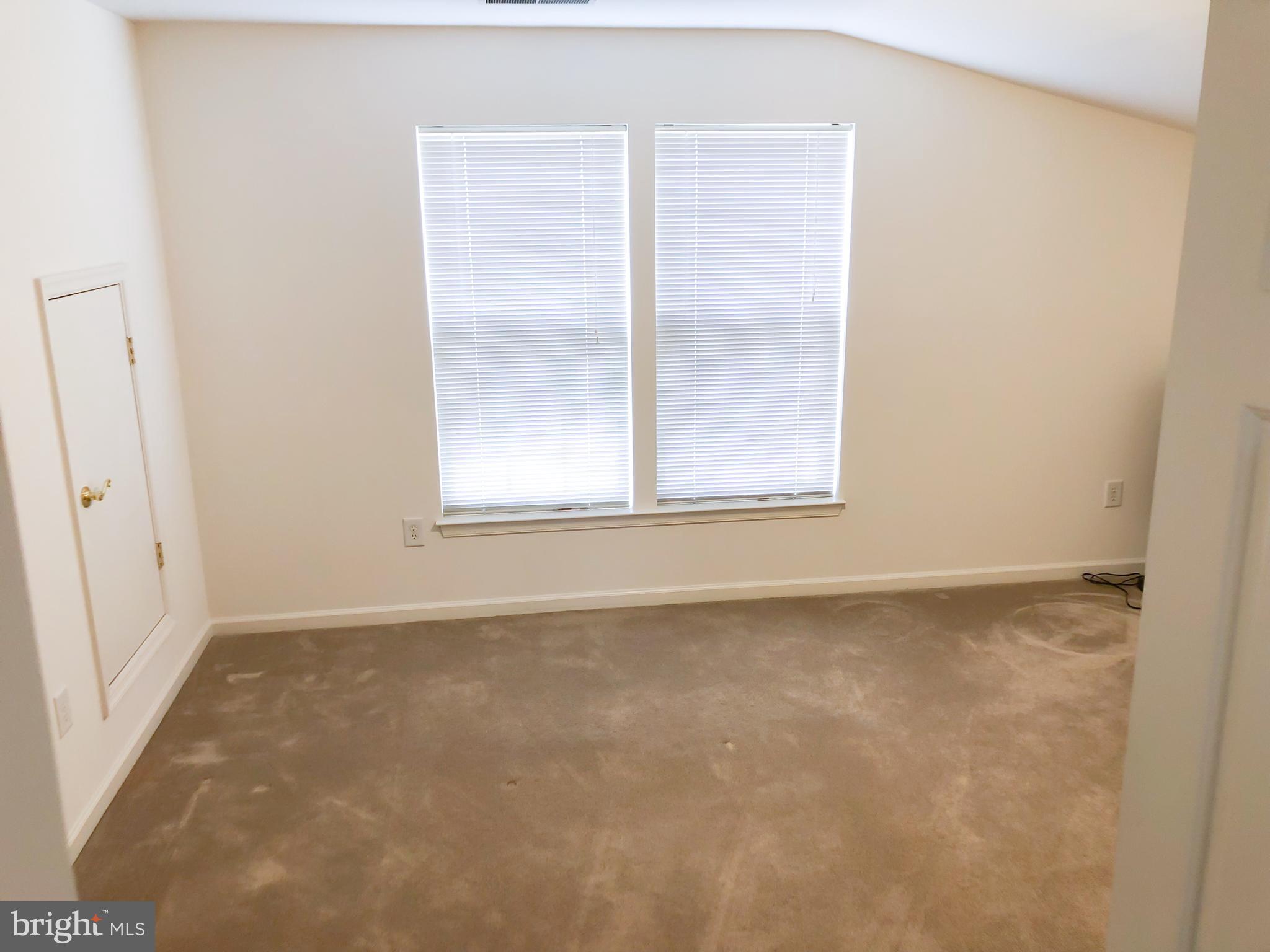 ELLICOTT MEADOWS - Residential