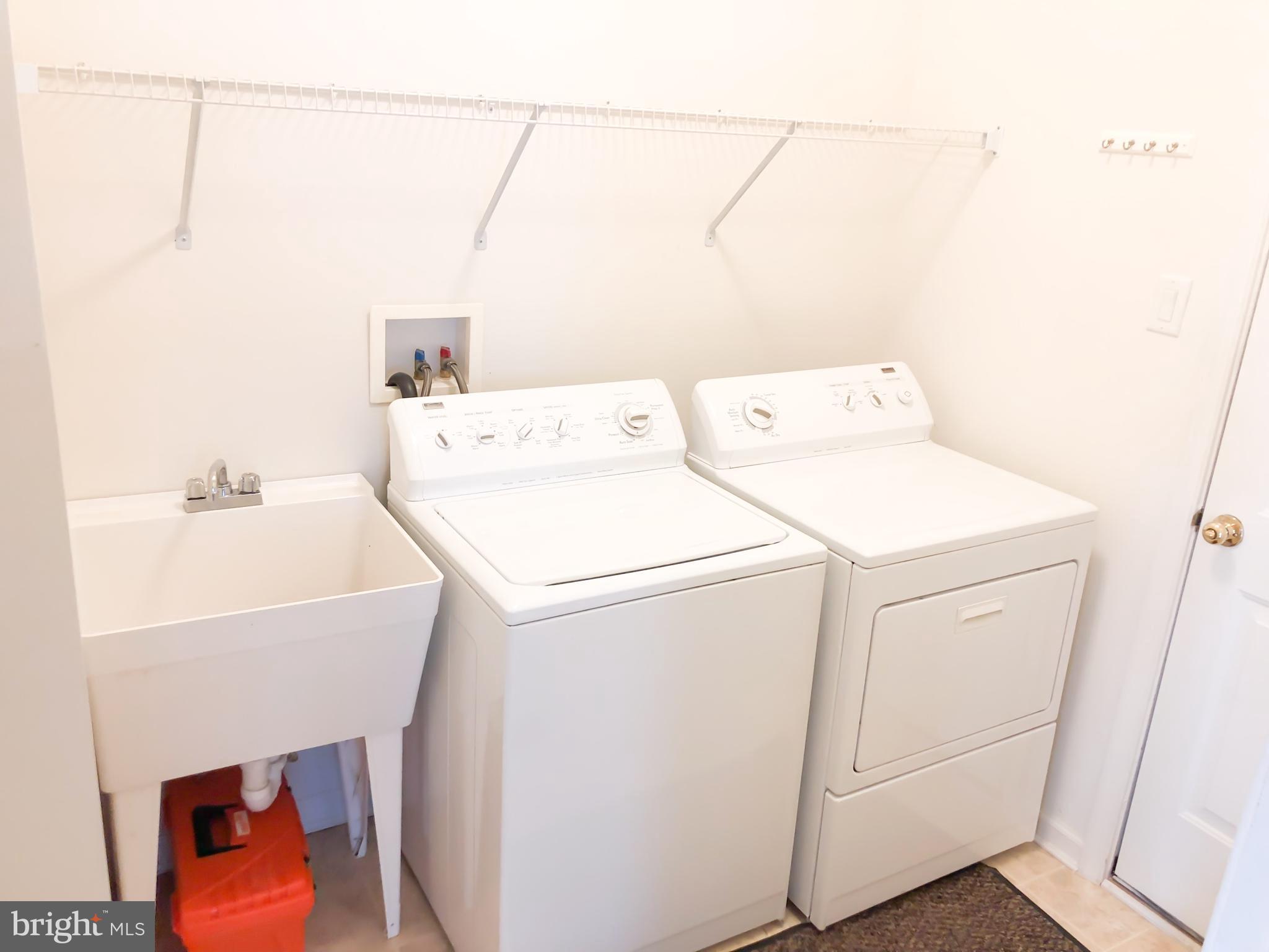 ELLICOTT MEADOWS - Residential