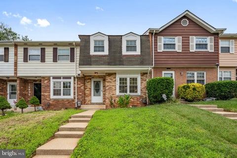 Townhouse For Rent - 14874 Emberdale Drive<br/> Prince William County, WOODBRIDGE, VA 22193
