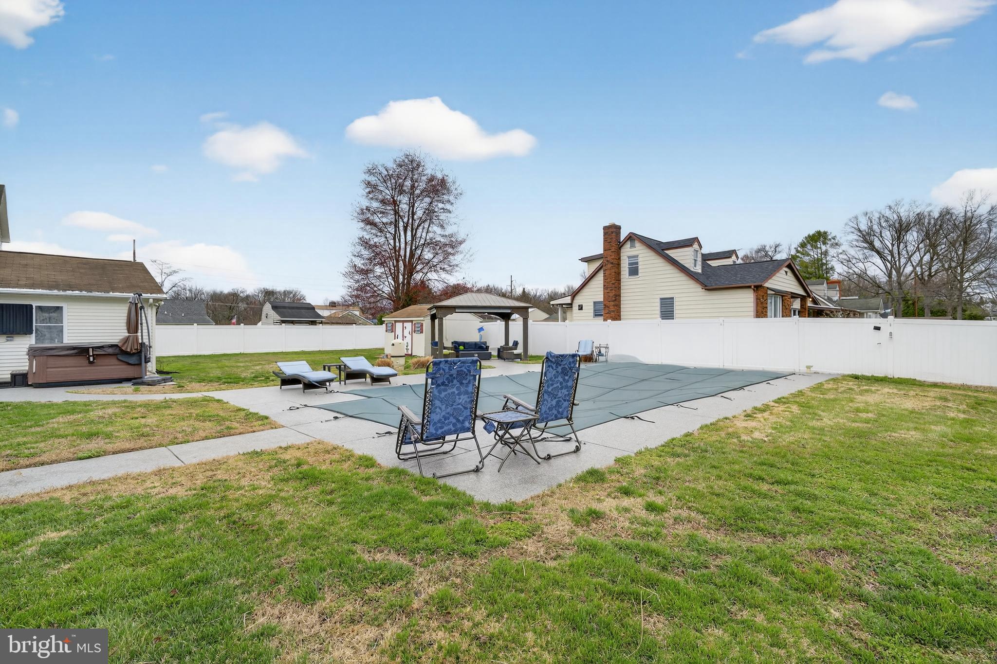 GRANTLEIGH STATION - Residential