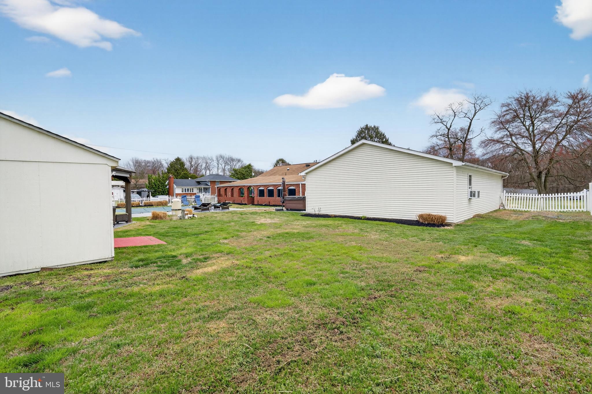GRANTLEIGH STATION - Residential