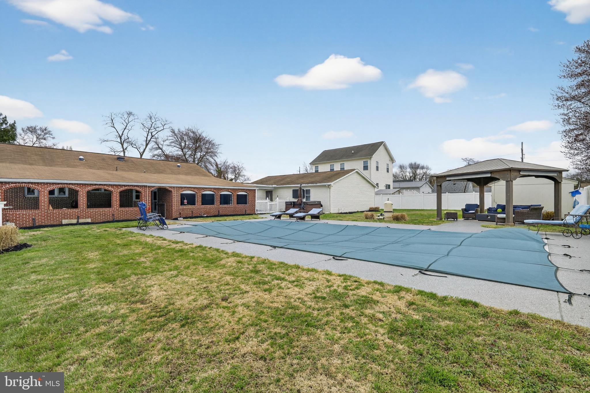 GRANTLEIGH STATION - Residential