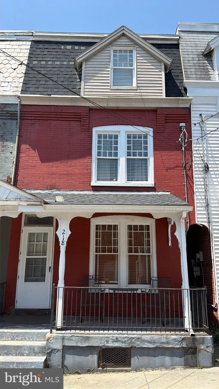 218 N Pine Street
