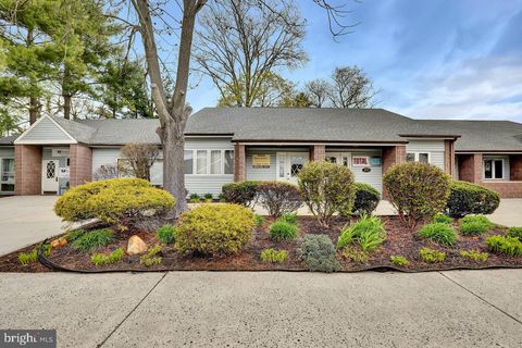 Photo of 445 White Horse Avenue #201, HAMILTON, NJ 08610 (MLS # NJME2058378)