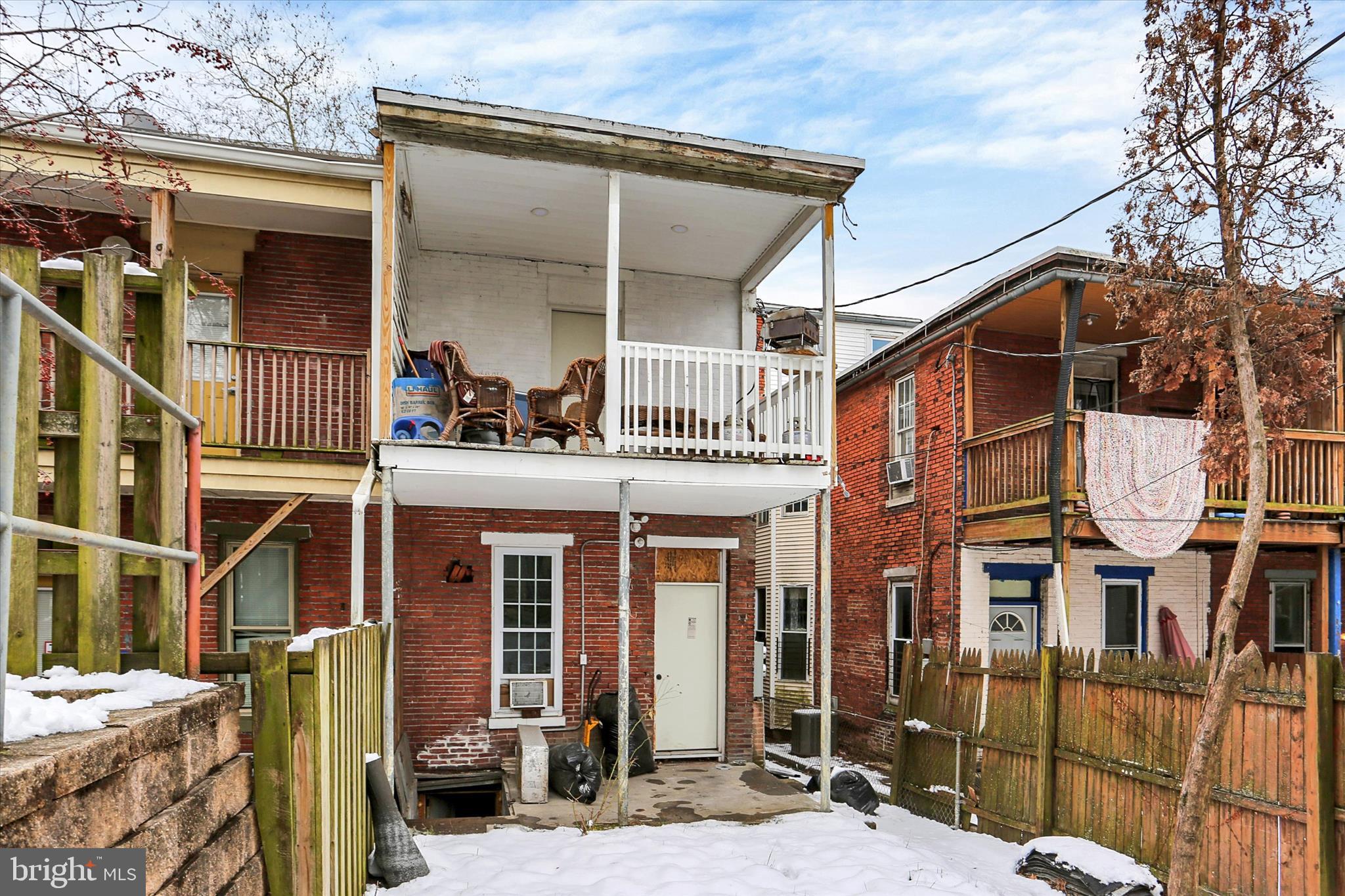 ALLISON HILL - Commercial Sale