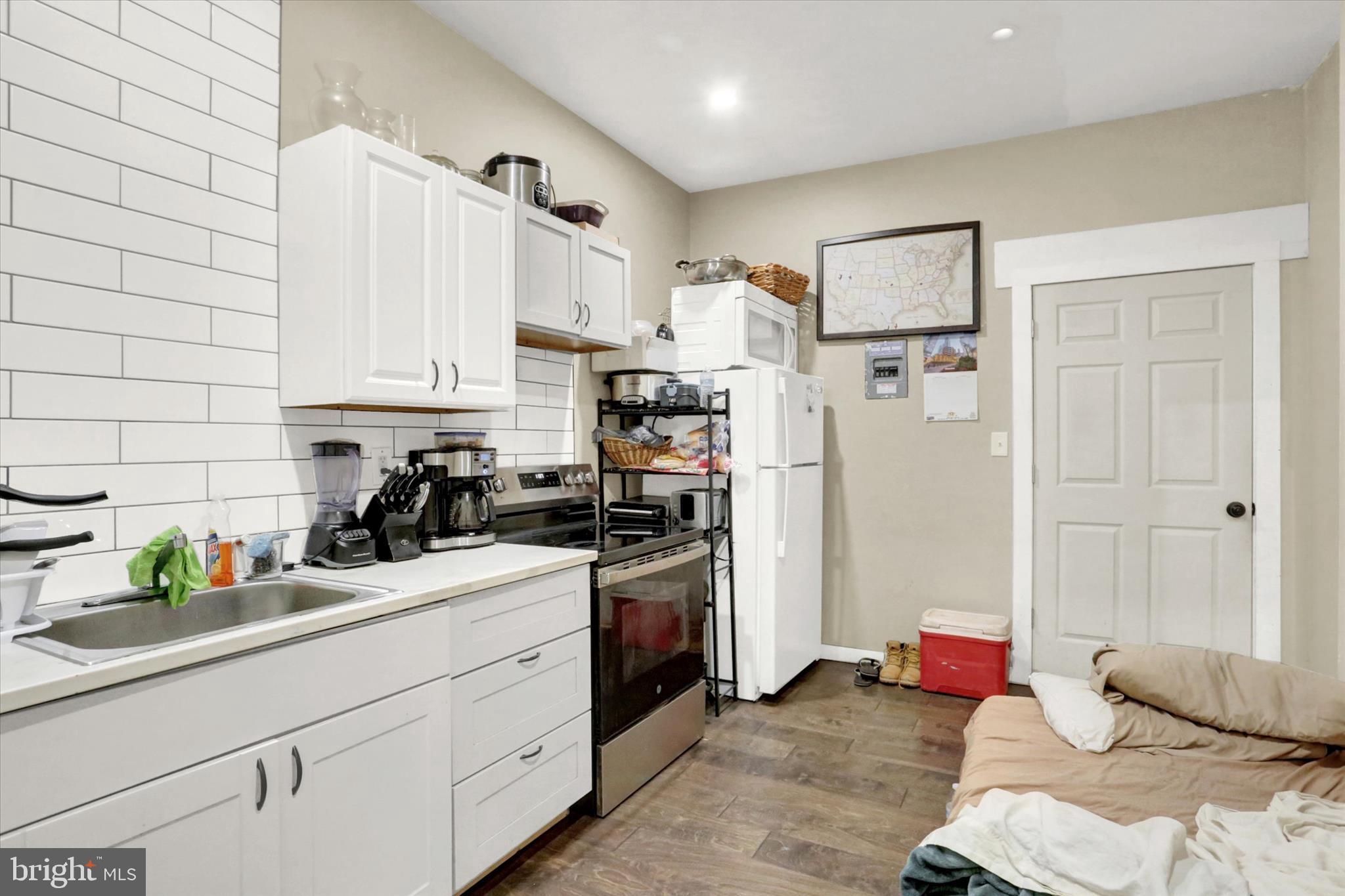 ALLISON HILL - Commercial Sale