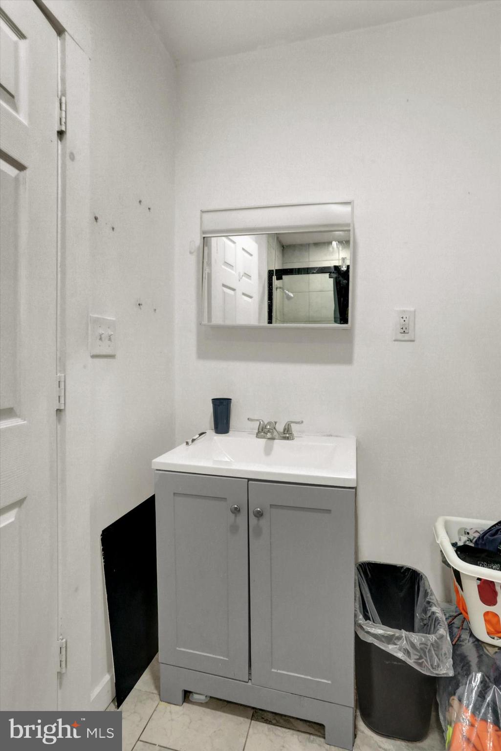 ALLISON HILL - Commercial Sale