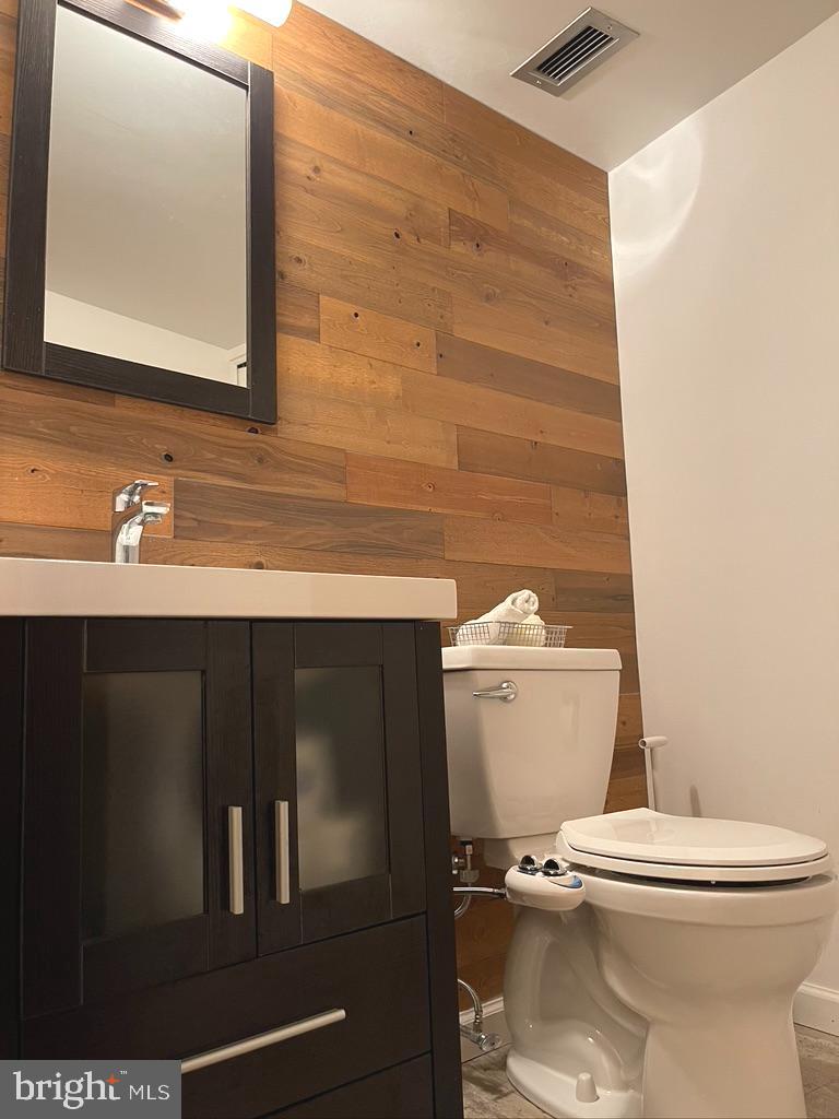 VALLEY FORGE TOWER - Residential