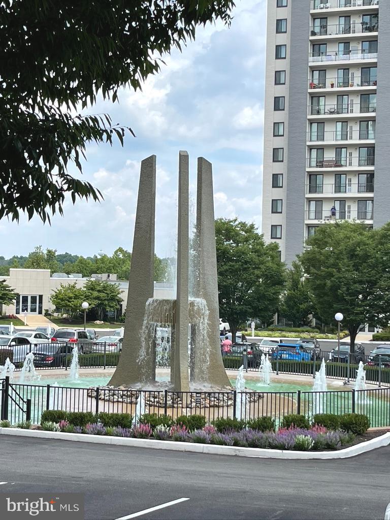 VALLEY FORGE TOWER - Residential