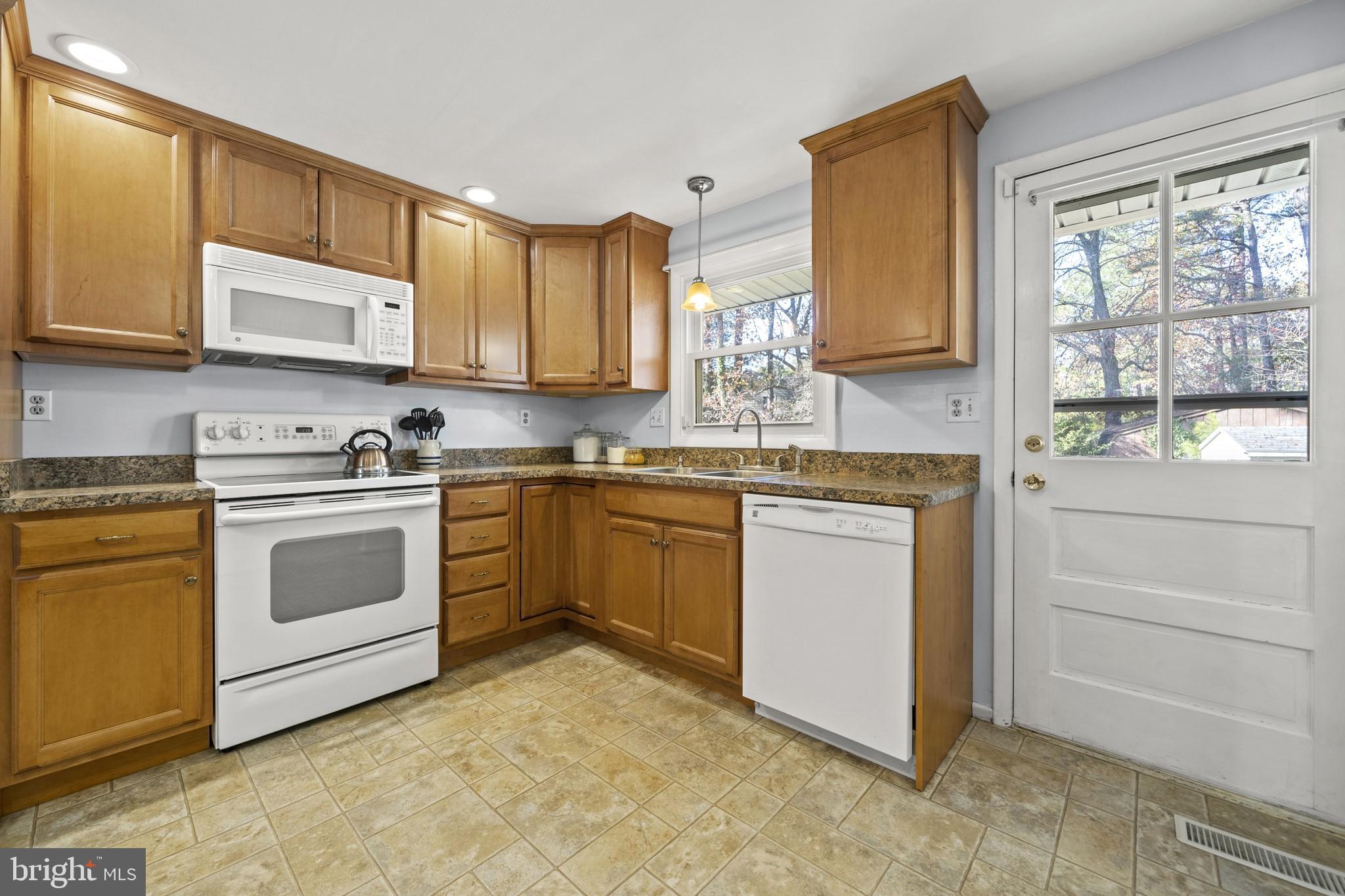 PINEFIELD - Residential