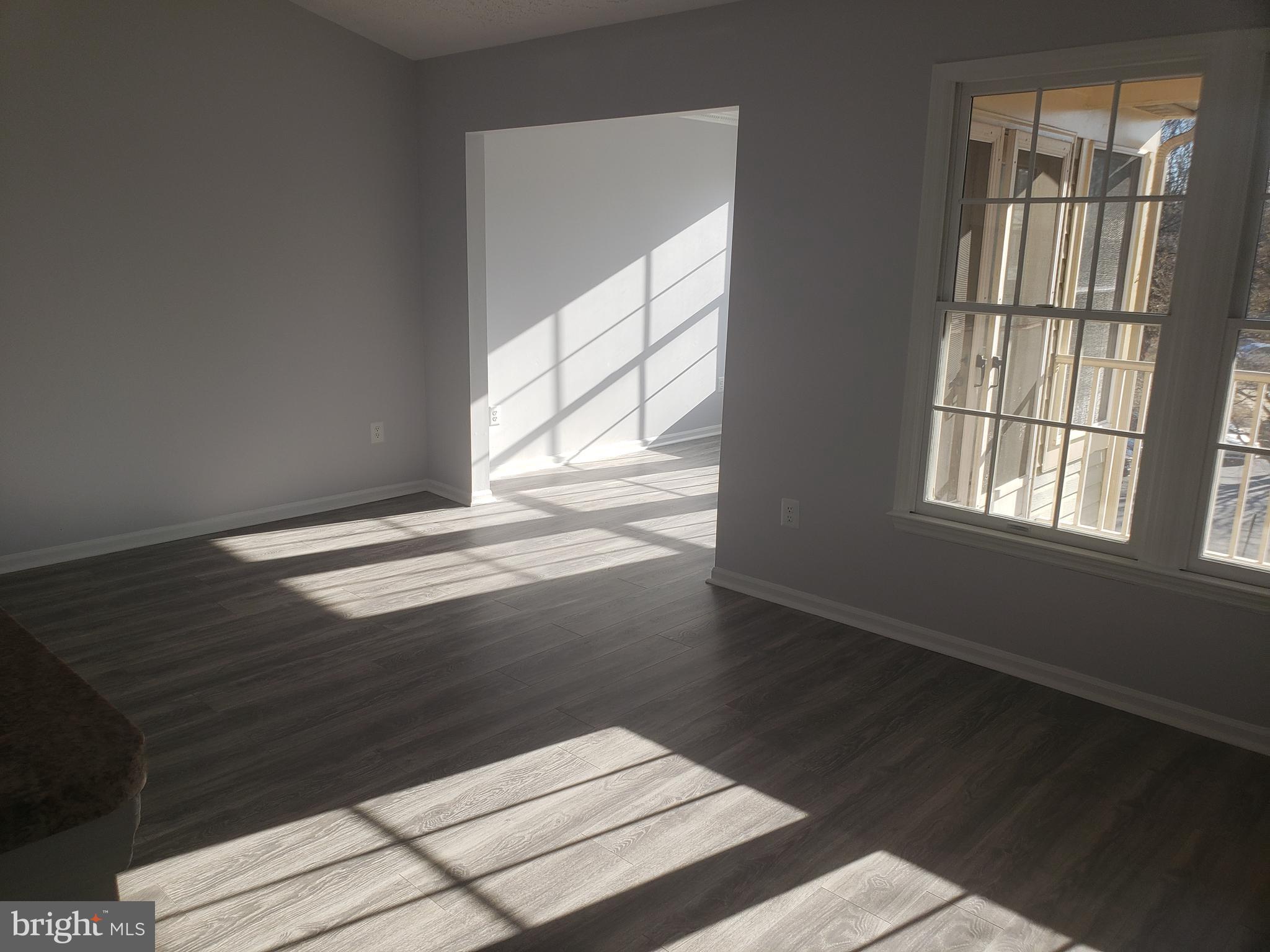 SENECA KNOLLS CODM - Residential Lease