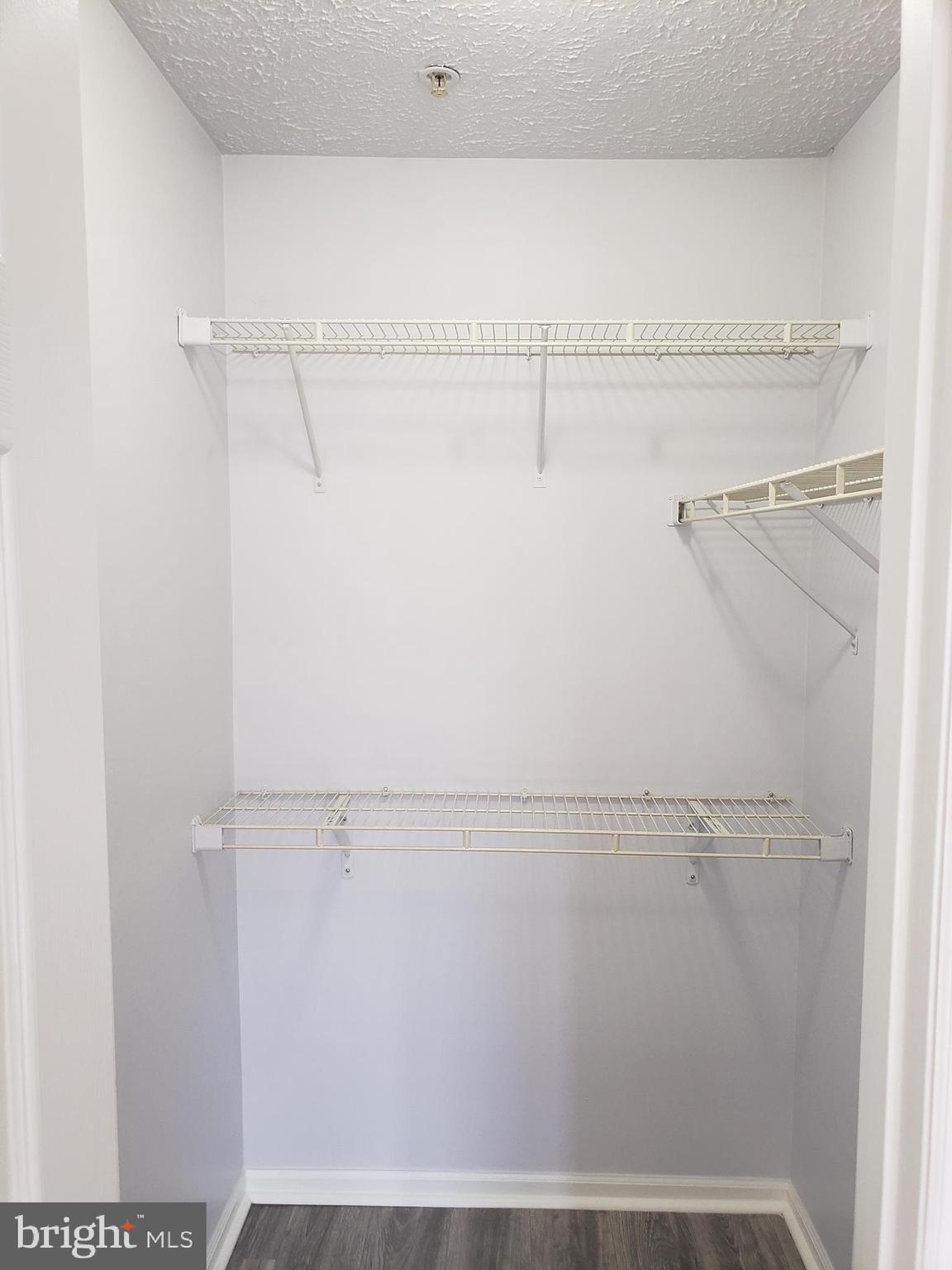 SENECA KNOLLS CODM - Residential Lease