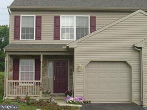 407 ELMSHIRE LANCASTER PA 17601