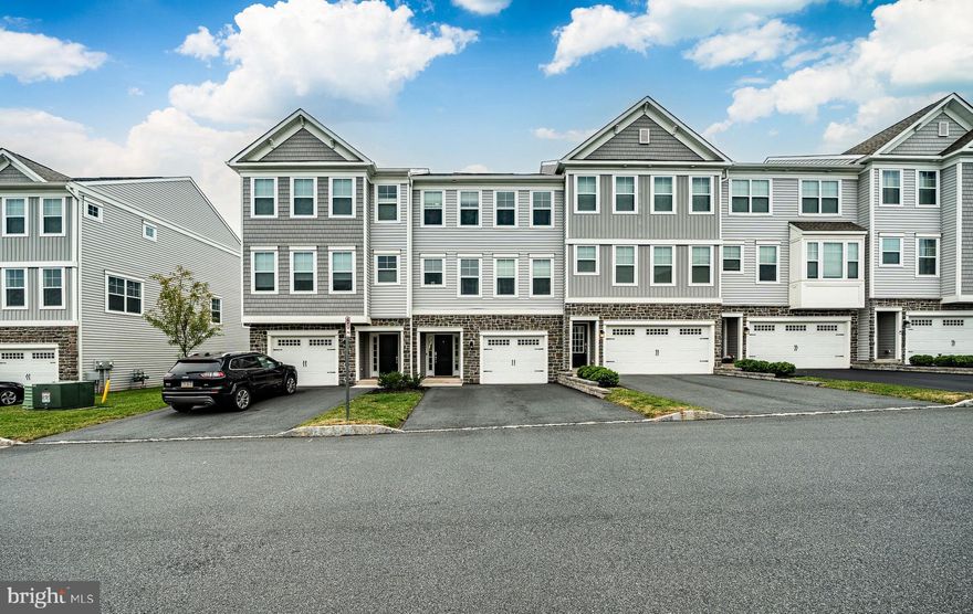 Welcome to the HIGHLY DESIRABLE community of Everleigh at Limerick Pointe! Located in the Spring-Ford School District, this 3-story Newer Construction Home has 3 bedrooms, 2.5 bathrooms and AMAZING OPEN LAYOUT. The first level includes a FINISHED BASEMENT complete with a living space, office space and access to the garage and WALKOUT BASEMENT to the backyard. The spacious second floor features an open plan with kitchen, dining and living space. The UPGRADED KITHCEN includes an island, pantry, STAINLESS STEEL appliances, built-in microwave, dishwasher and gas oven/range with GRANITE COUNTERTOPS and TILE BACKSPLASH. This space has recessed lighting and there is a deck off of the living room area with Natural Gas Propane for the Gas Grill. Upstairs, the primary bedroom features an en-suite bathroom with double sink vanity, CUSTOM TILE shower with BENCH and plenty of closet space. Completing the top floor are 2 more bedrooms, laundry room and FULL hall bathroom. This HOA covers all your needs with common area maintenance, lawn maintenance, snow removal, and trash. This COMMUNITY is just minutes from COSTCO, Target, Giant, Philadelphia Outlets and every shopping and dining convenience in Limerick, Trappe, Pottstown and Collegeville. This home is PRICED TO SELL so schedule your showing today.

PROFESSIONAL PHOTOS coming 8/6/25