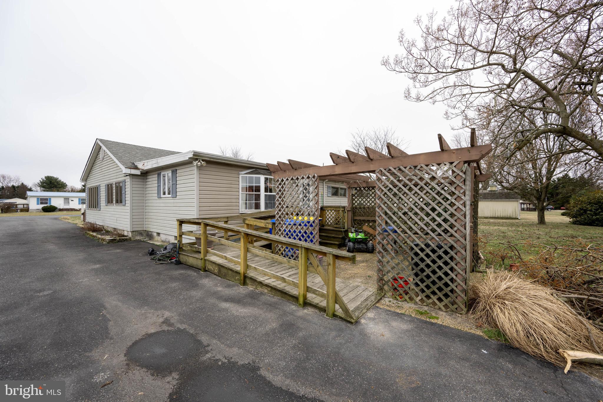 RIVER BREEZE - Residential