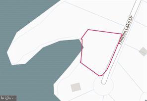 STRATFORD HARBOUR - Land