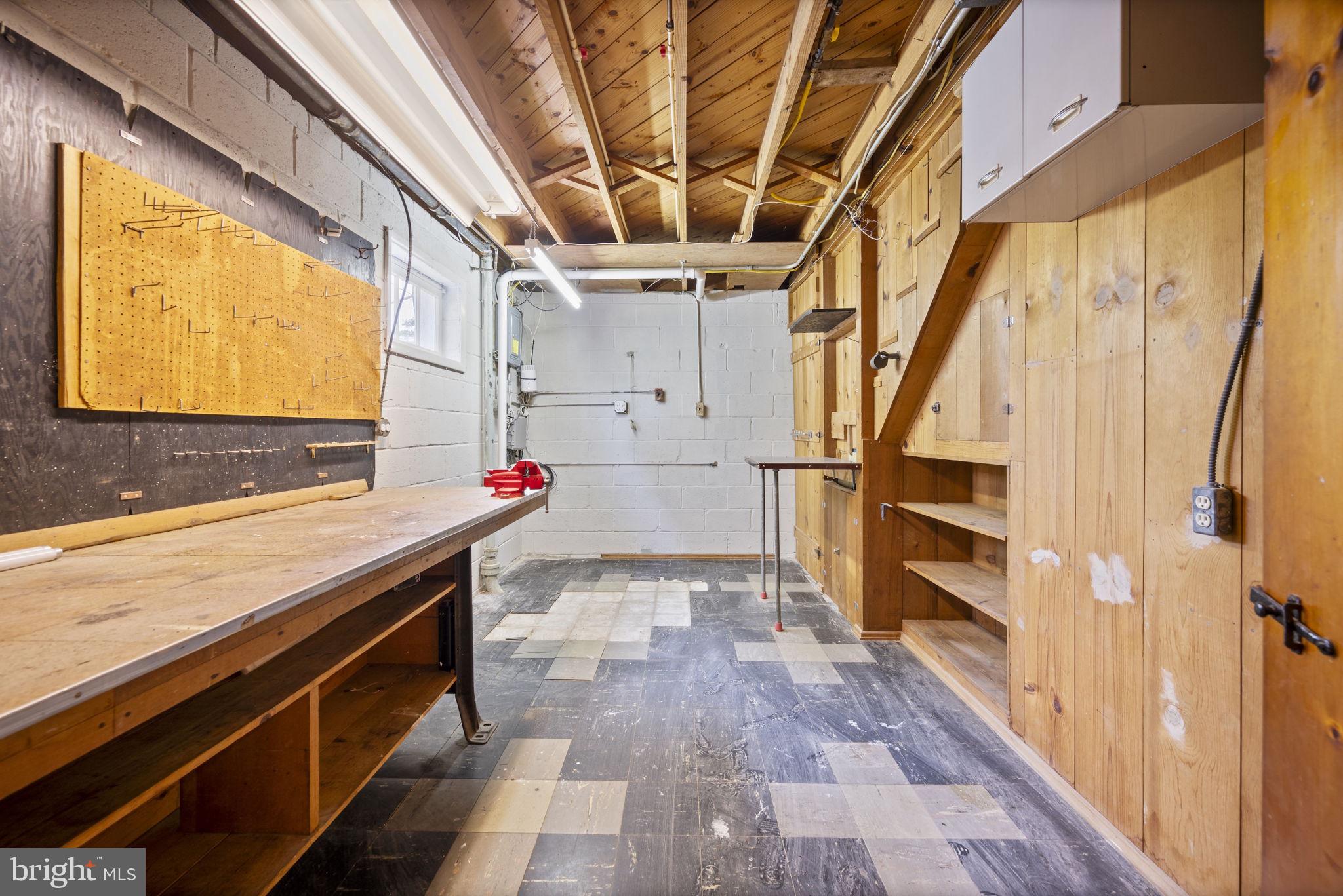 BRIDLEWOOD - Residential