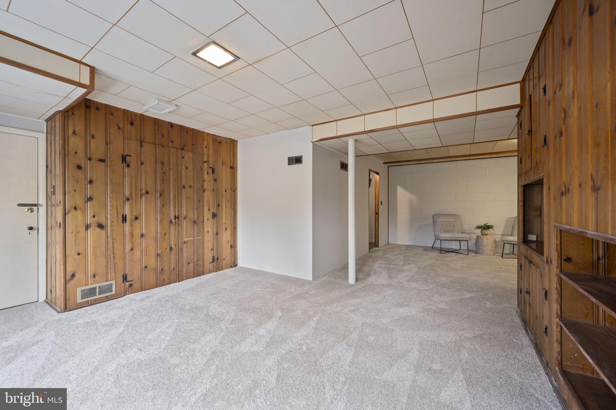 BRIDLEWOOD - Residential