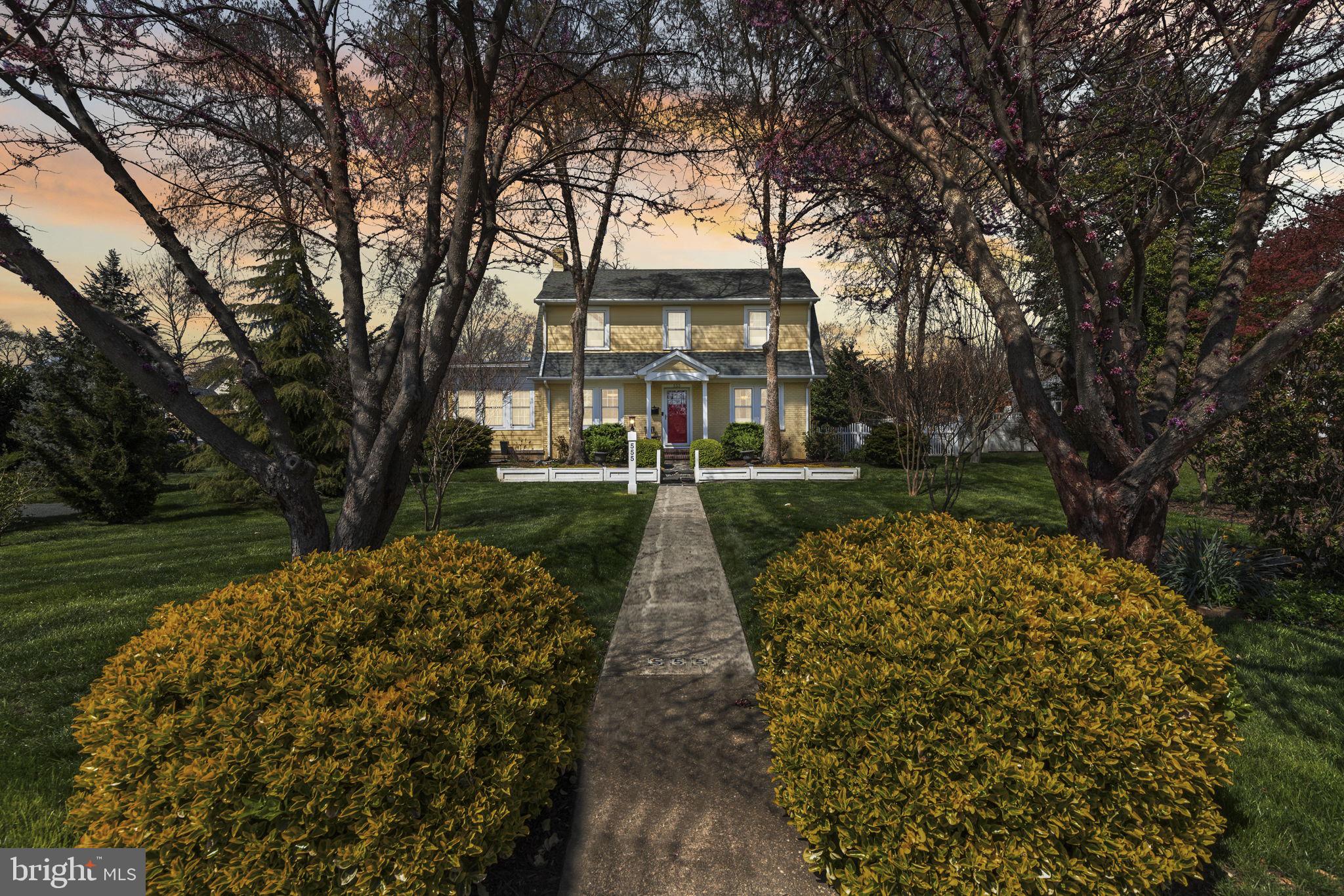 BLOOMSBURY PARK - Residential