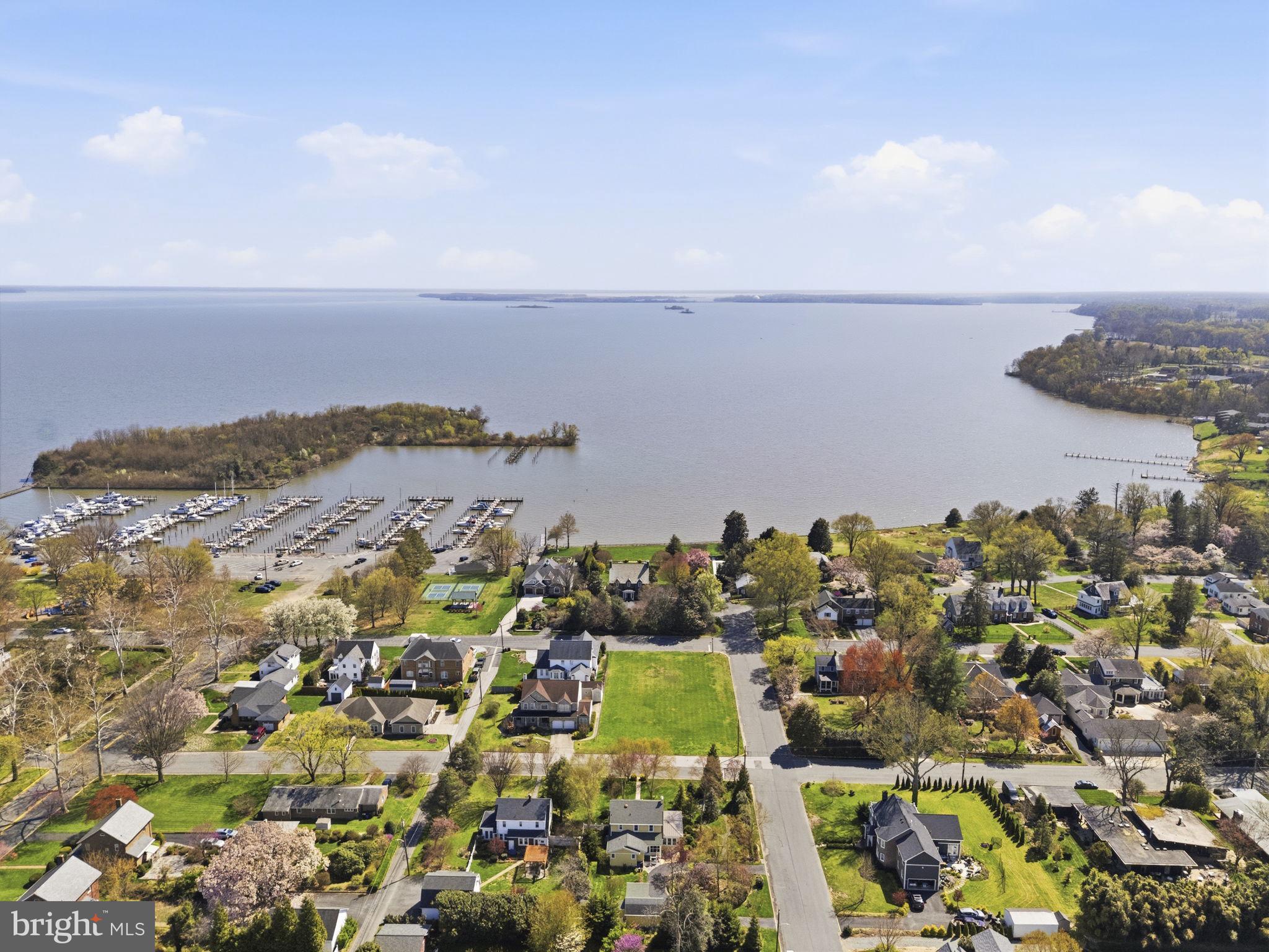 BLOOMSBURY PARK - Residential