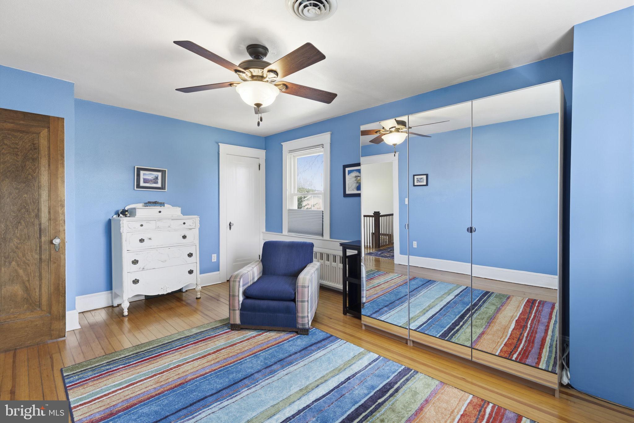 BLOOMSBURY PARK - Residential