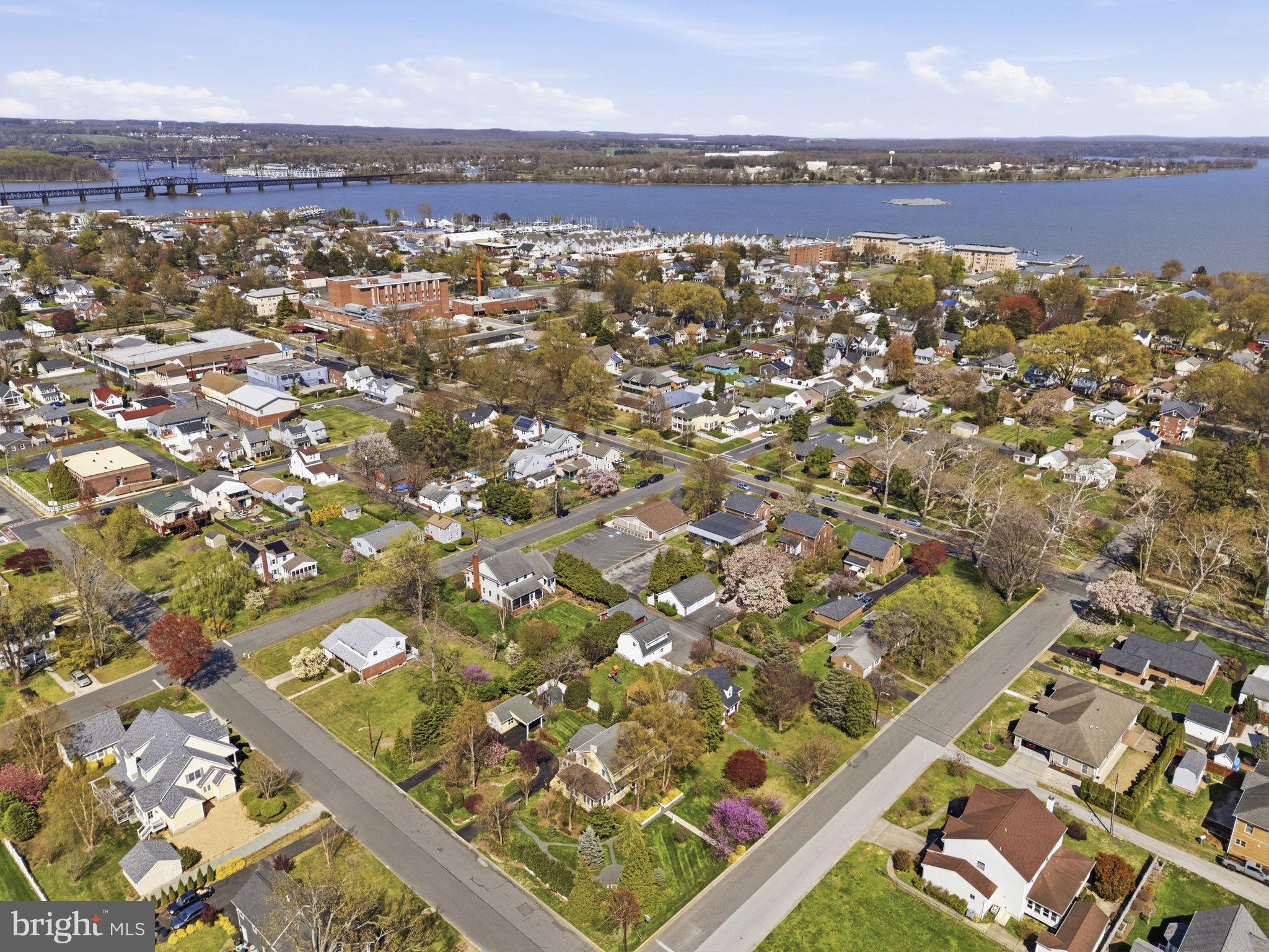 BLOOMSBURY PARK - Residential